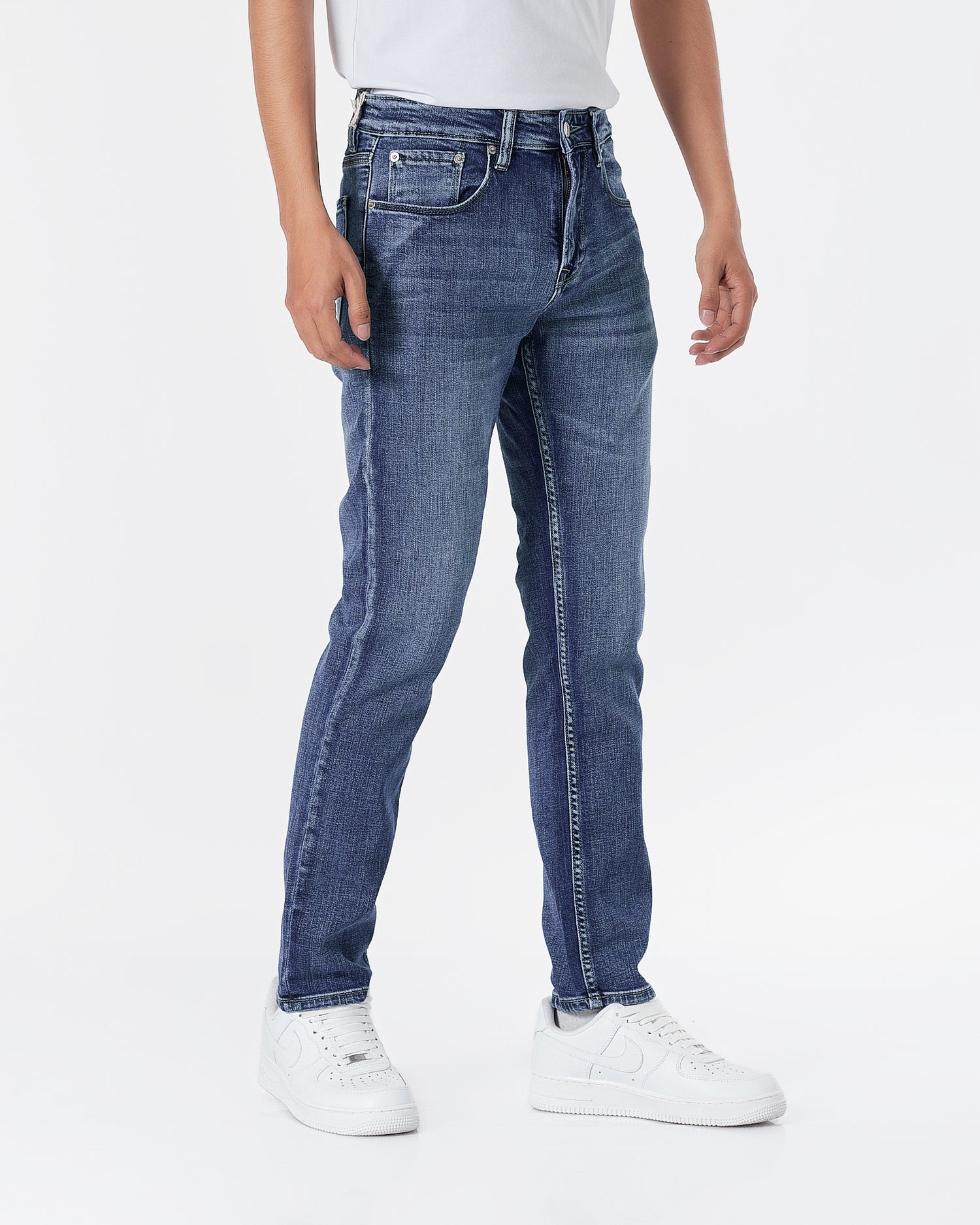 GAP Men Blue Slim Fit Jeans 23.90
