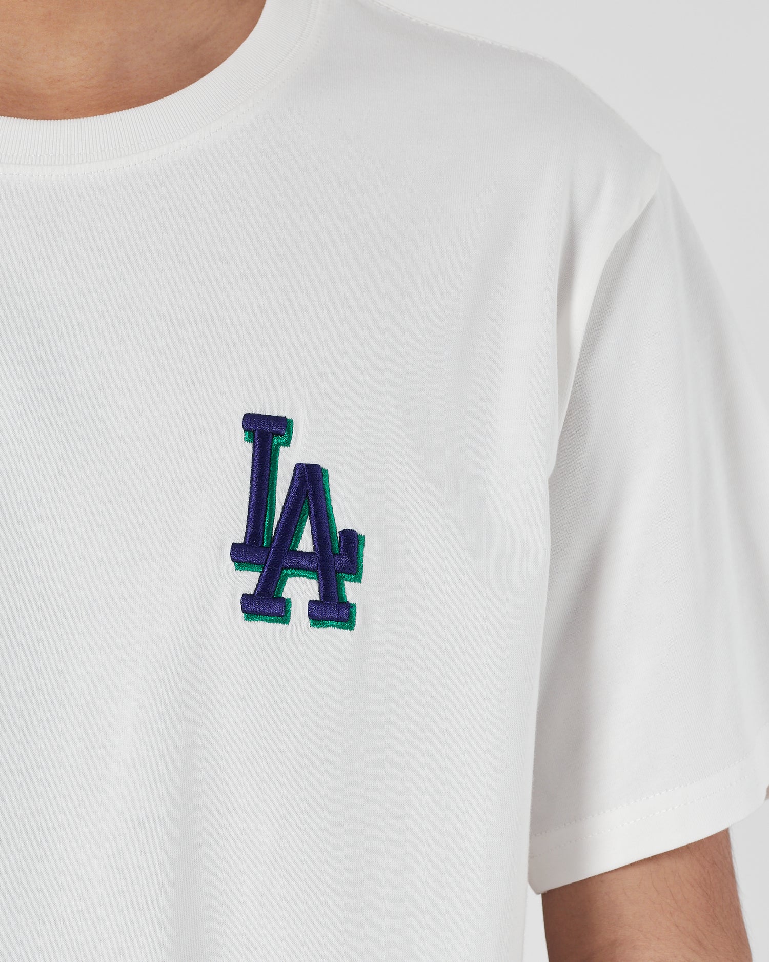 MLB LA Logo Printed Men White T-Shirt 16.90