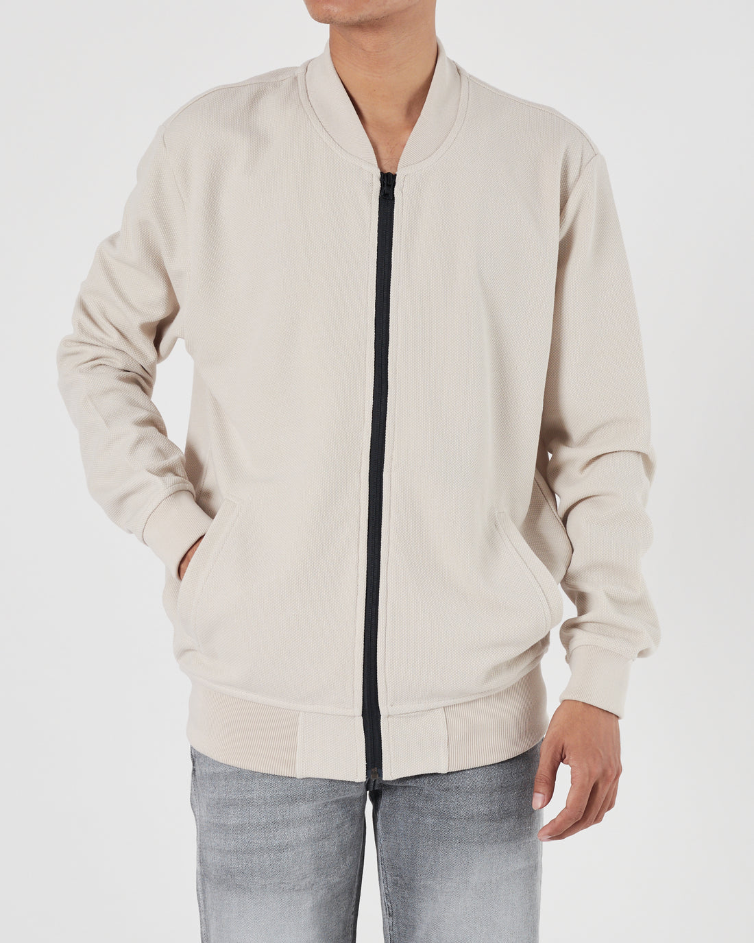 ZAR Plain Color Men Cream Jacket 24.90