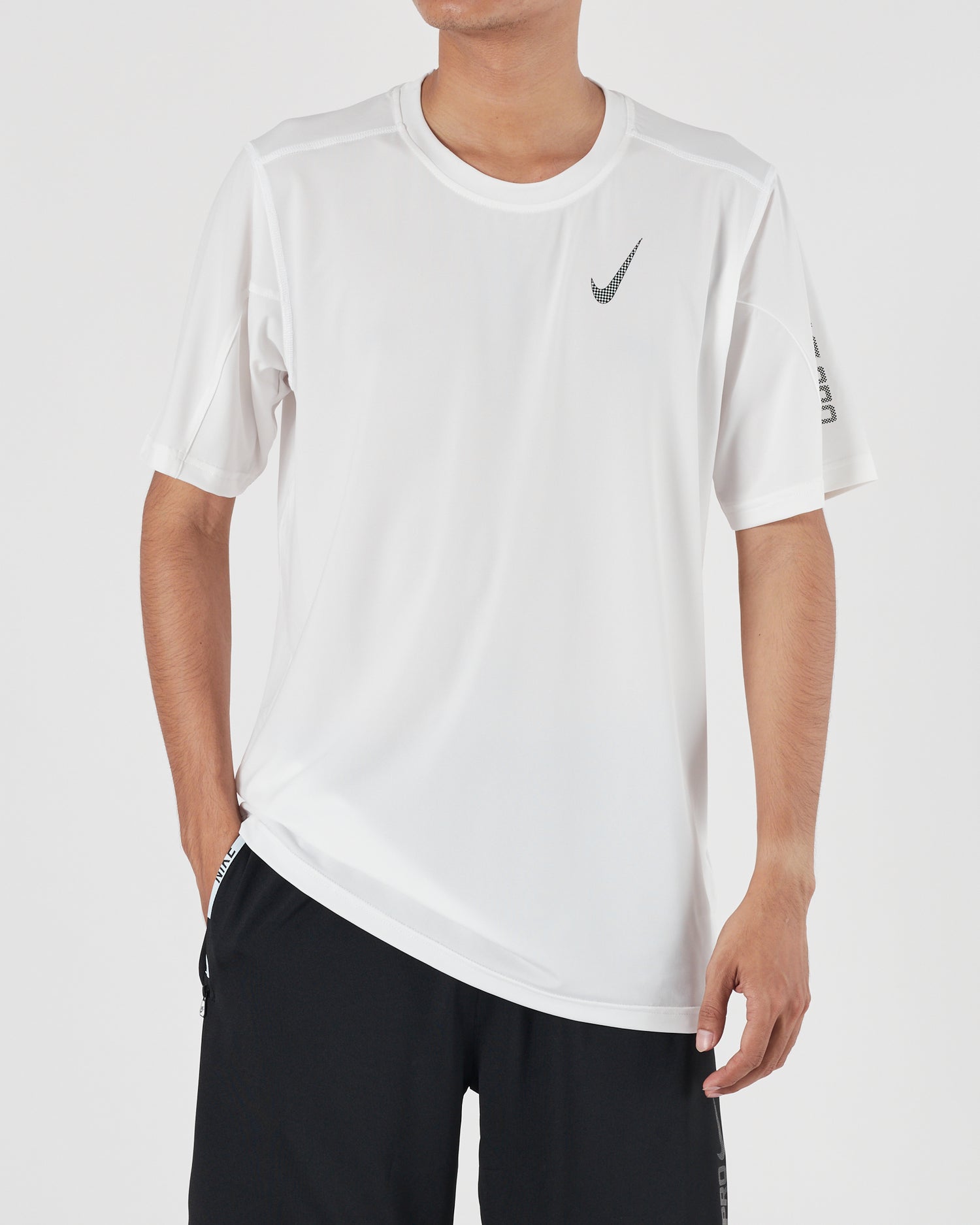 NIK Pro Men White Sport T-Shirt 14.90