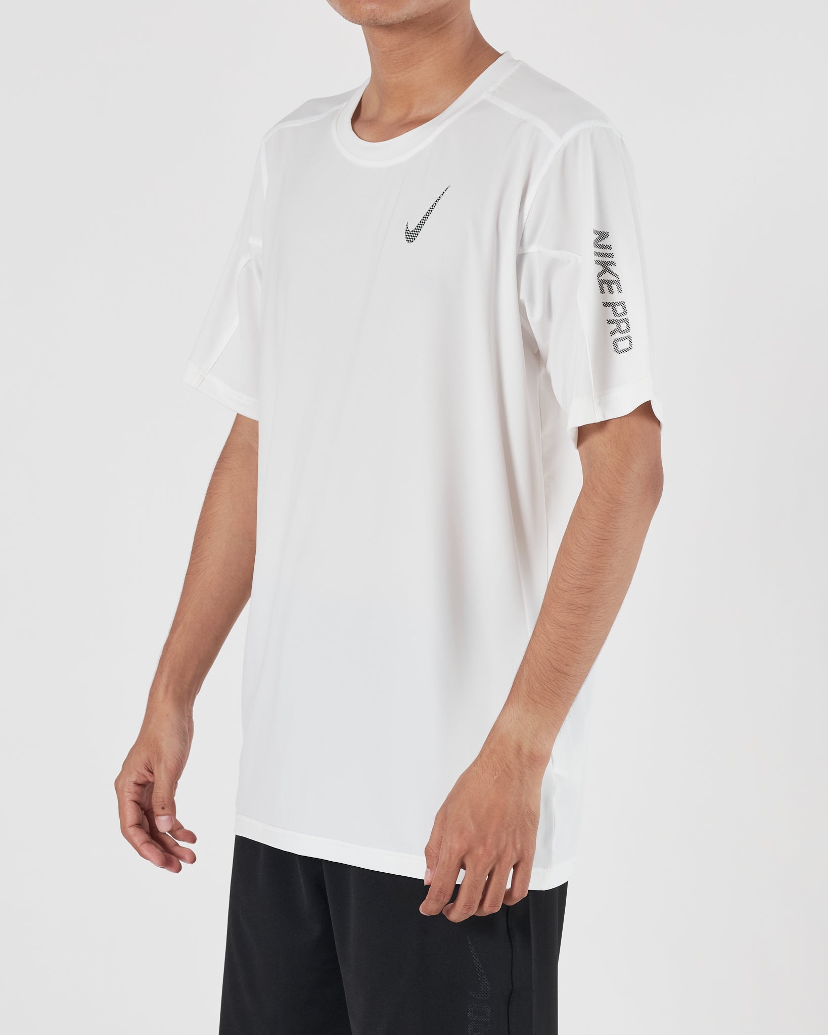 NIK Pro Men White Sport T-Shirt 14.90