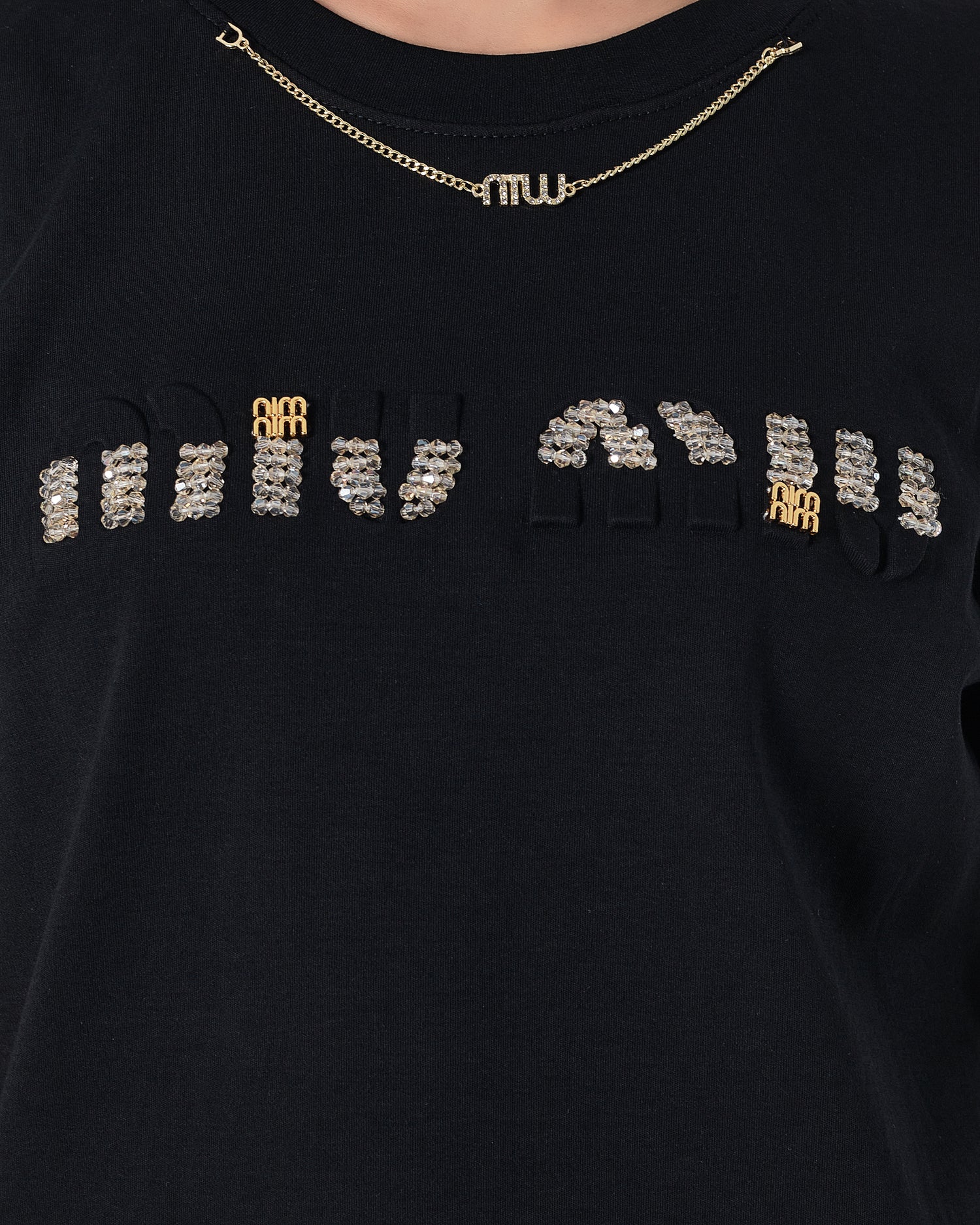MIU Rhinestone Neck Chain Lady Black T-Shirt 27.90