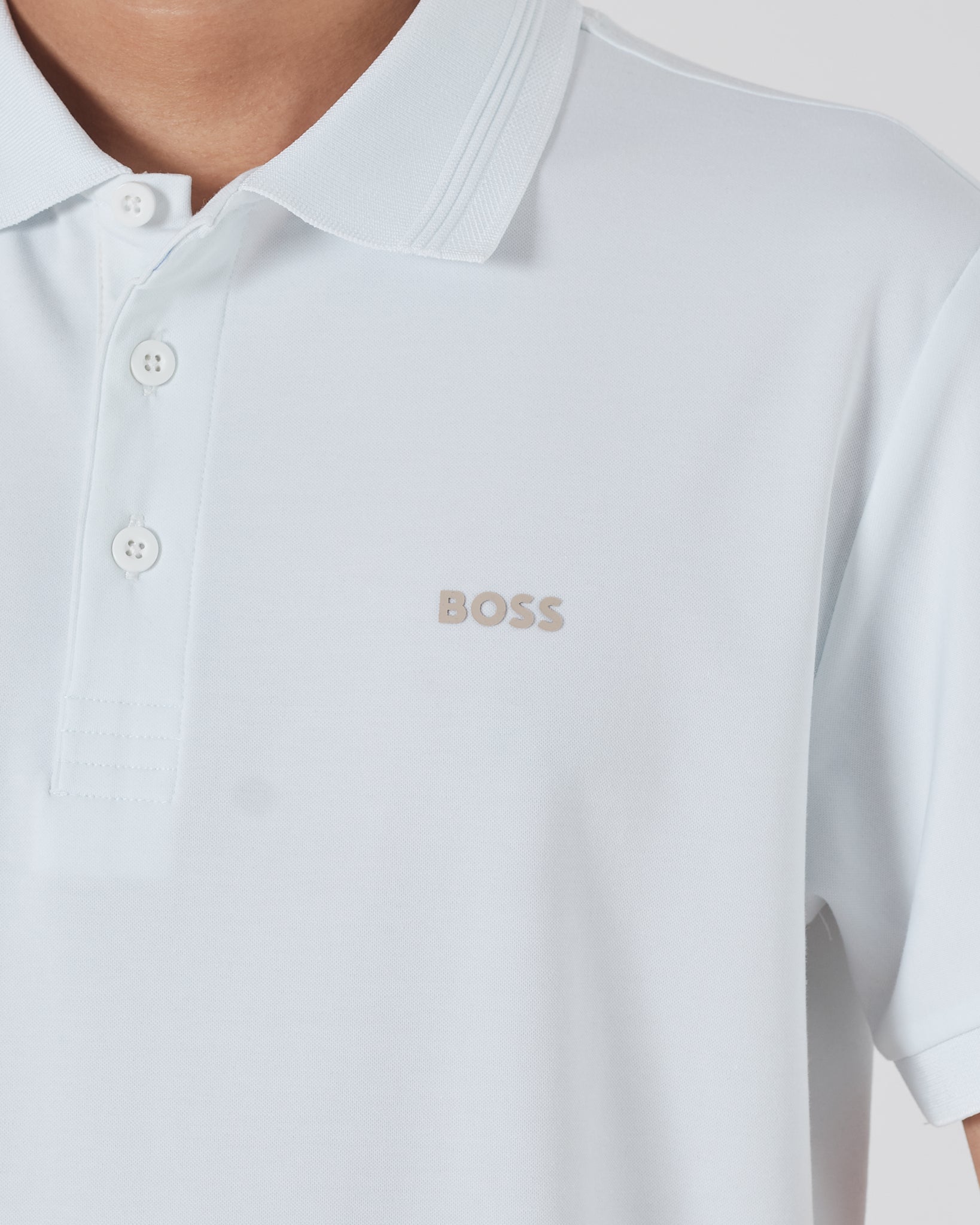 HUG Men White Polo Shirt 23.90