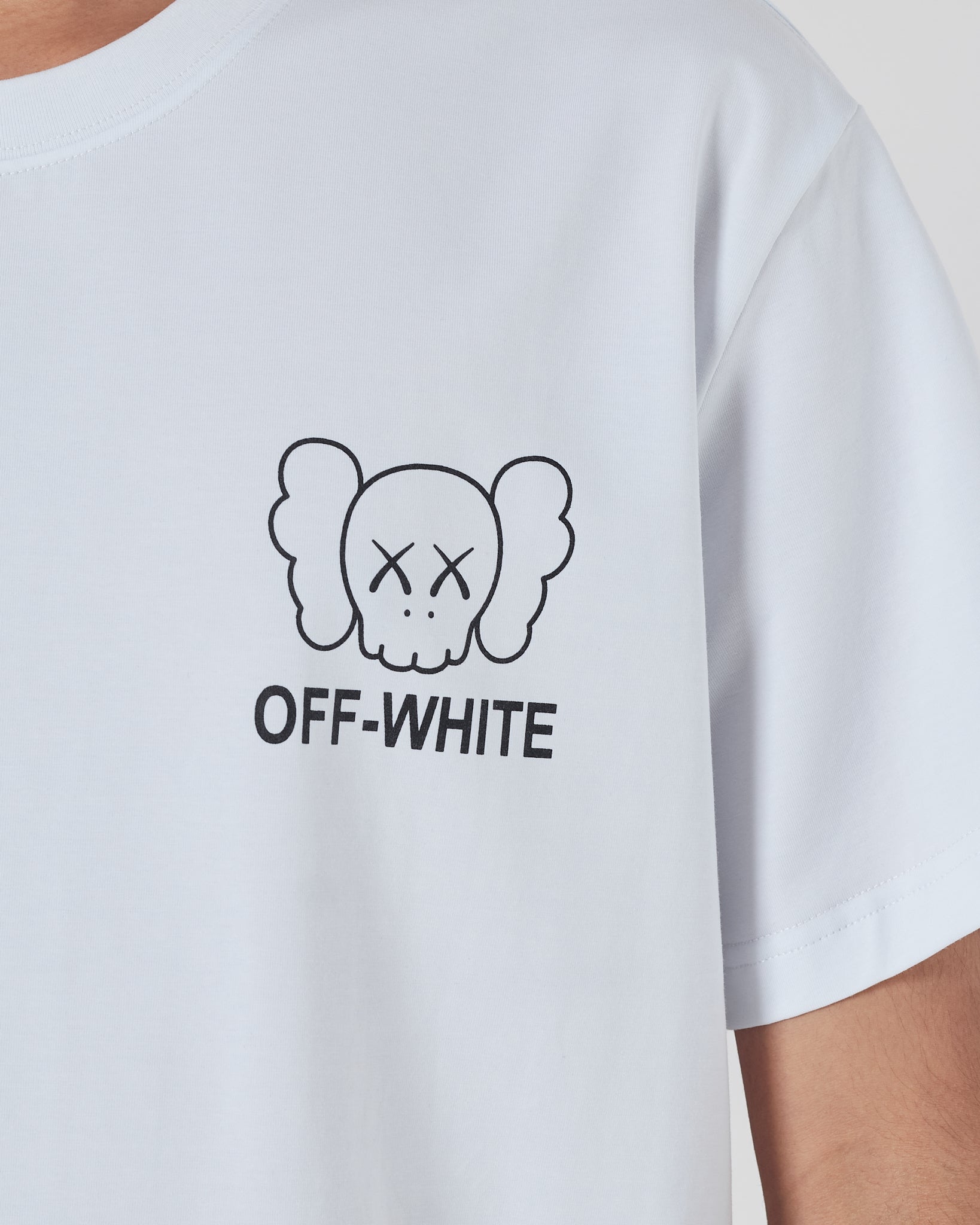 OW X Kaws Men White T-Shirt 17.90