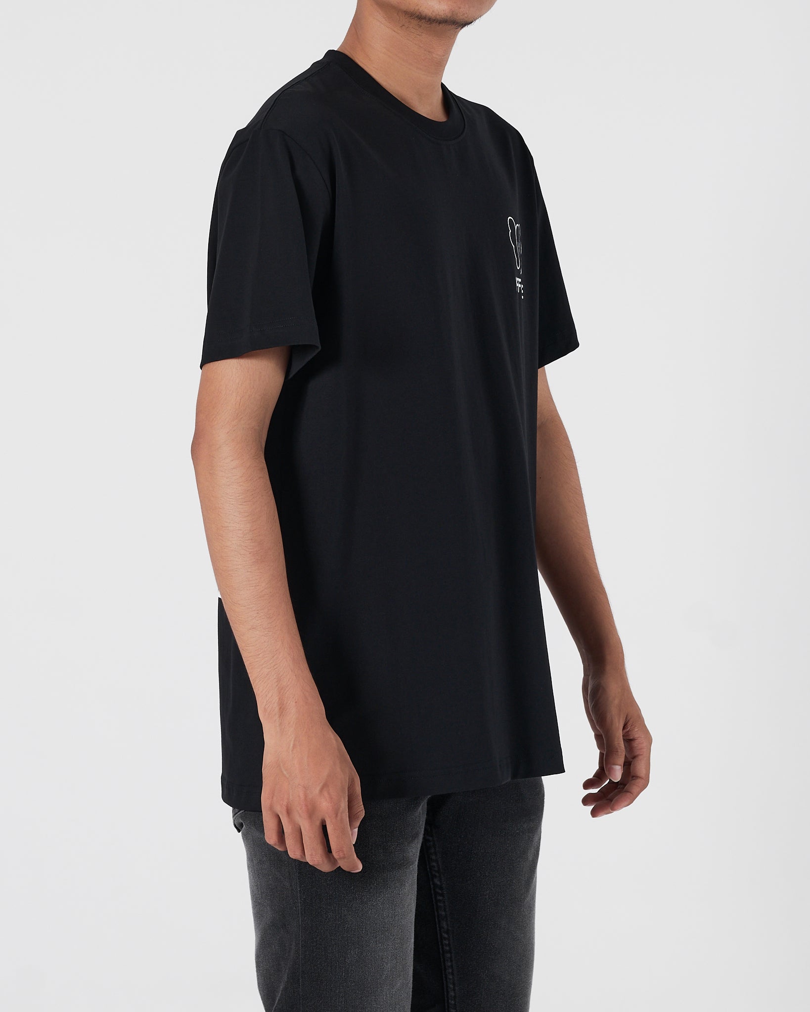 OW X Kaws Men Black T-Shirt 17.90