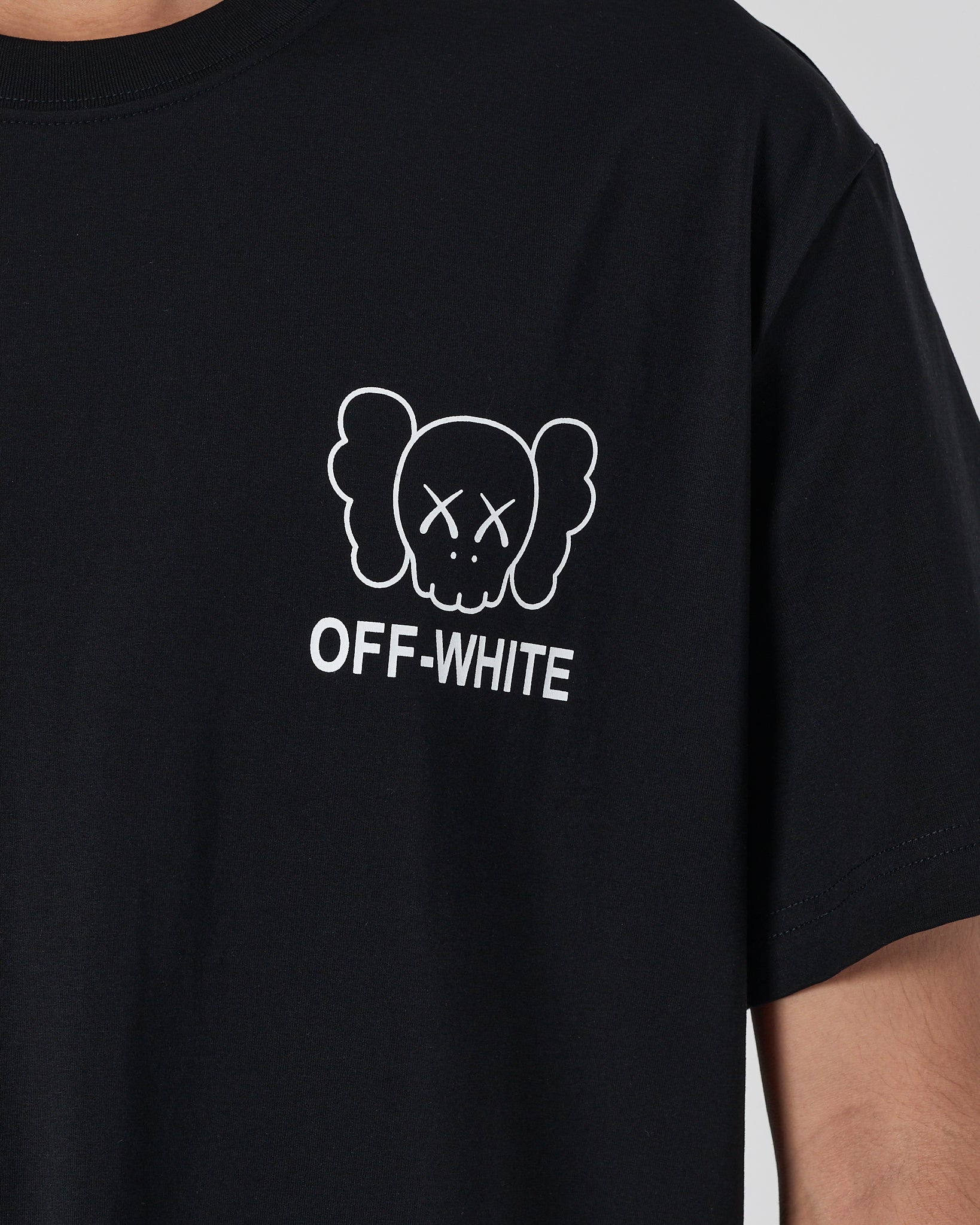 OW X Kaws Men Black T-Shirt 17.90