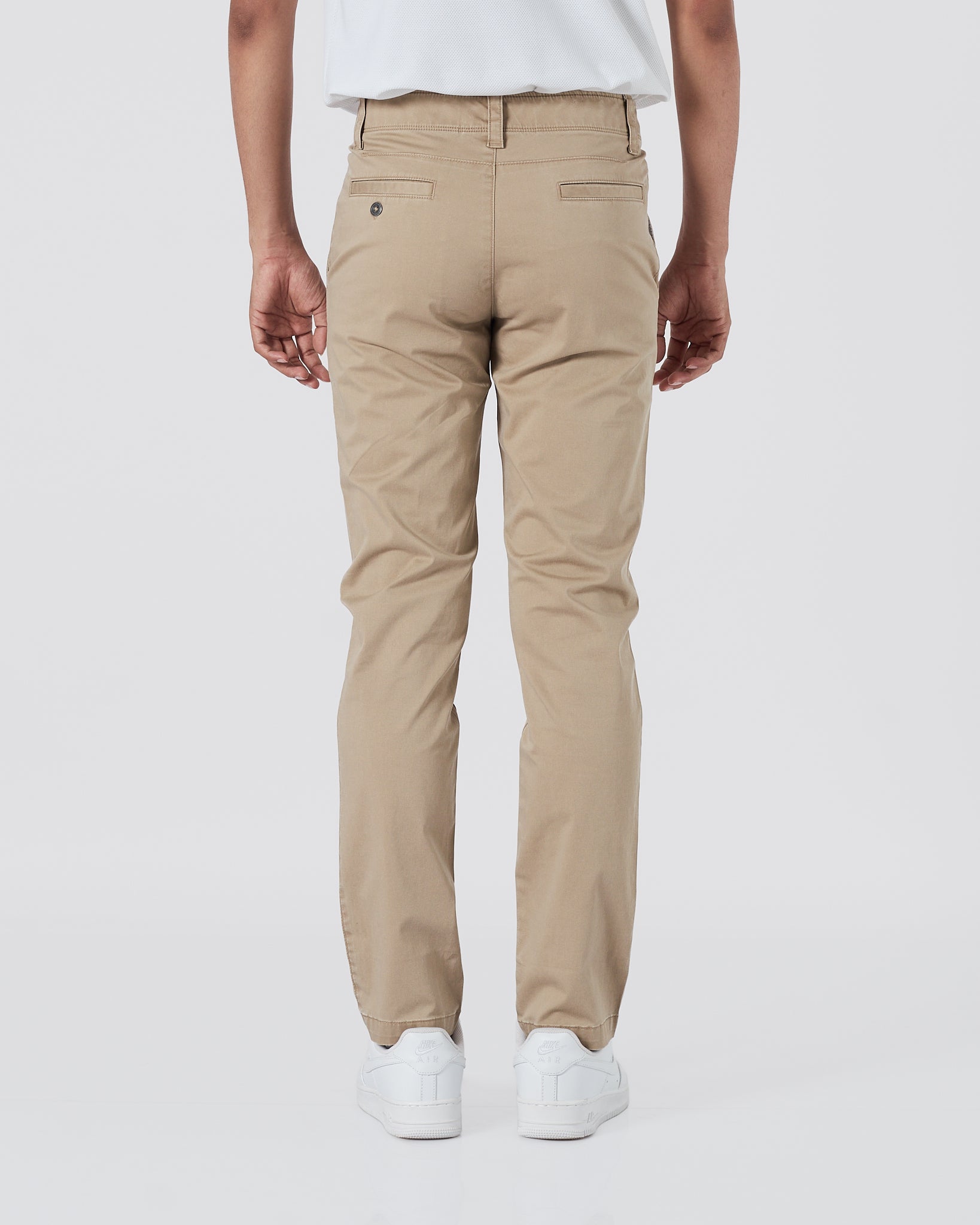 UA Cream Men Straight Fit Pants 28.90