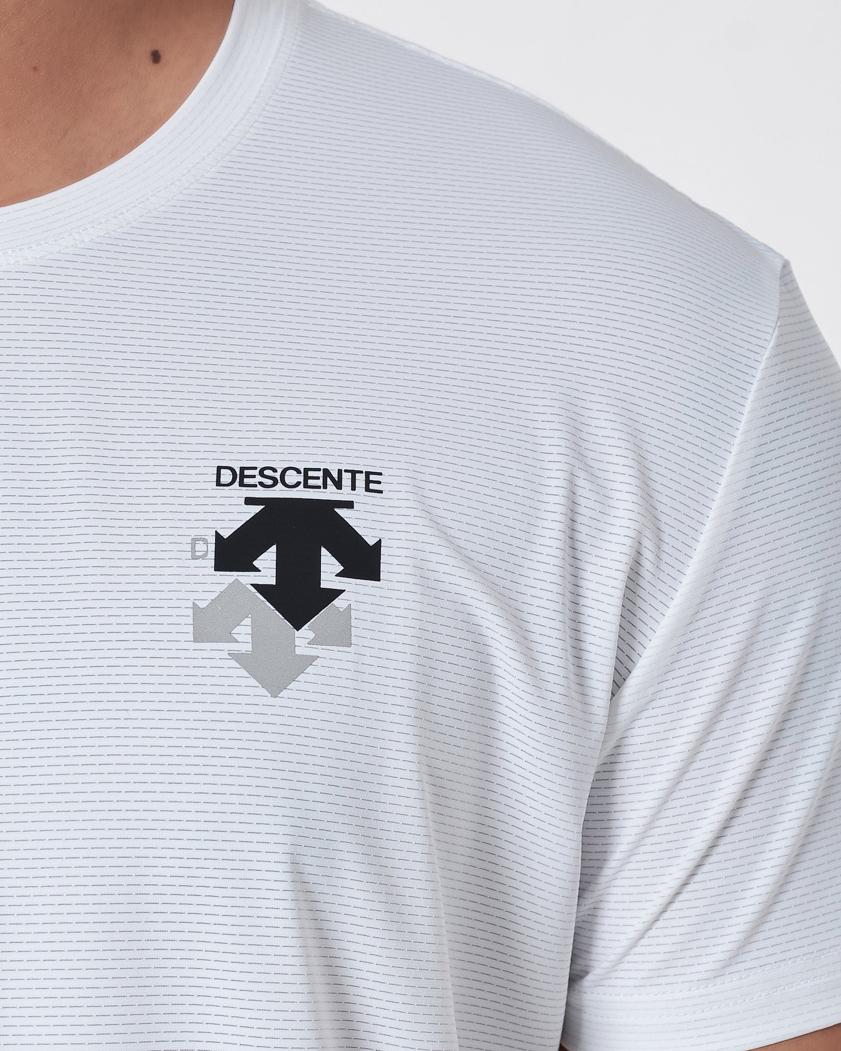 DES Logo Printed Men White Sport T-Shirt 13.50