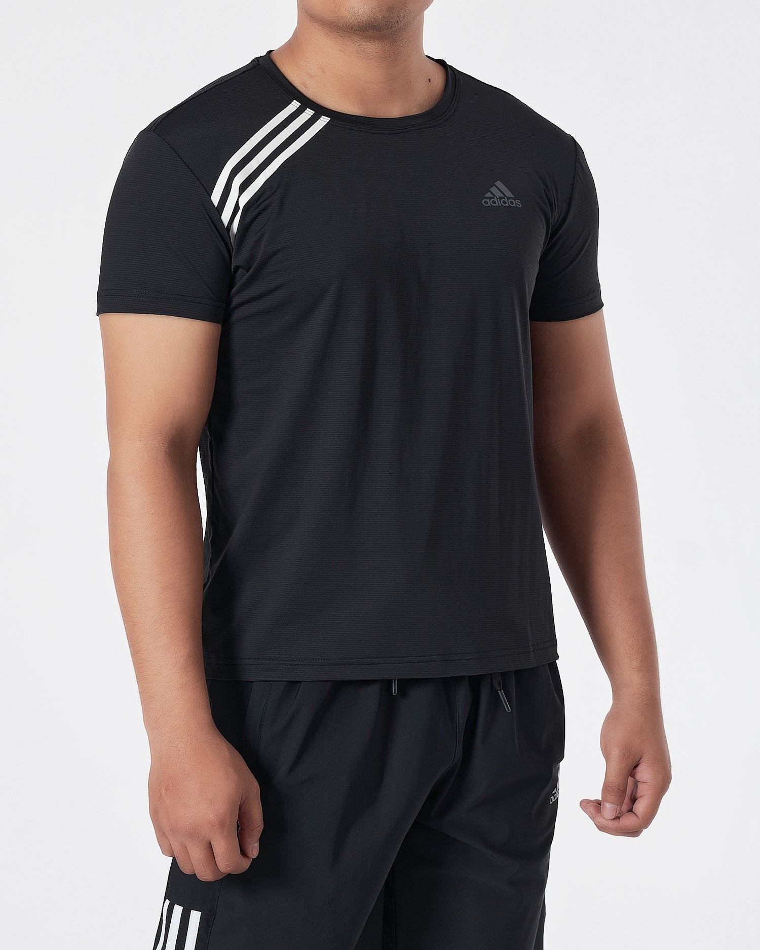 ADI Shoulder Striped Men Black Sport T-Shirt 14.50