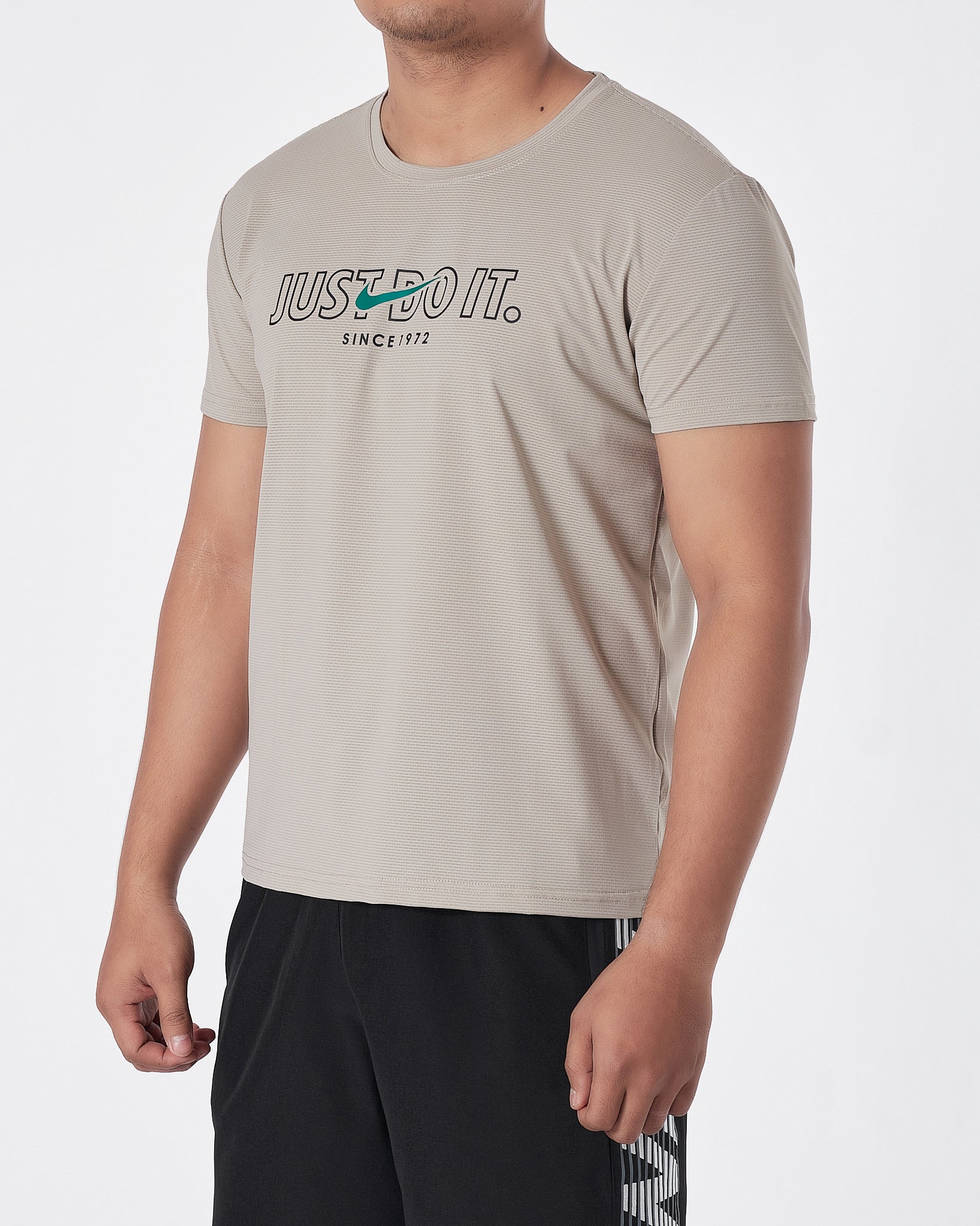 NIK Just Do It Men Cream Sport T-Shirt 13.90