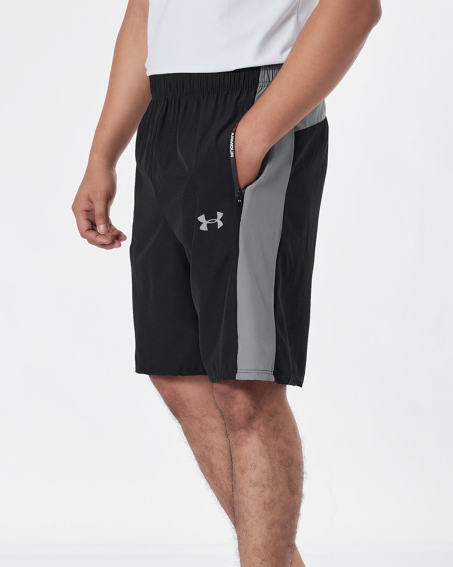 UA Side Striped Logo Vertical Men Black Track Shorts 12.90