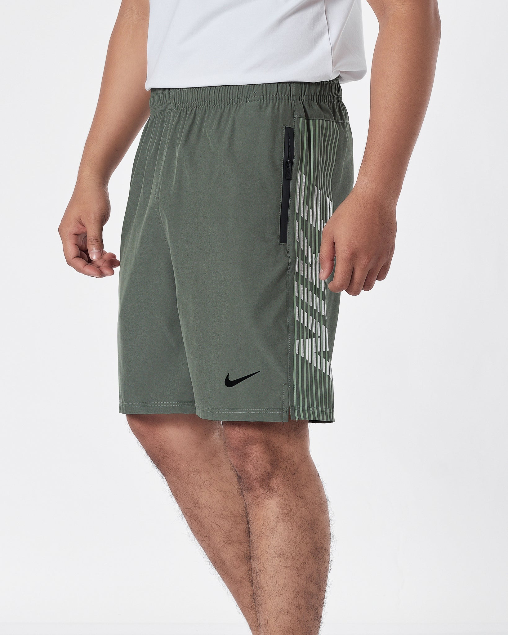 NIK Side Striped Logo Vertical Men Green Track Shorts 12.90