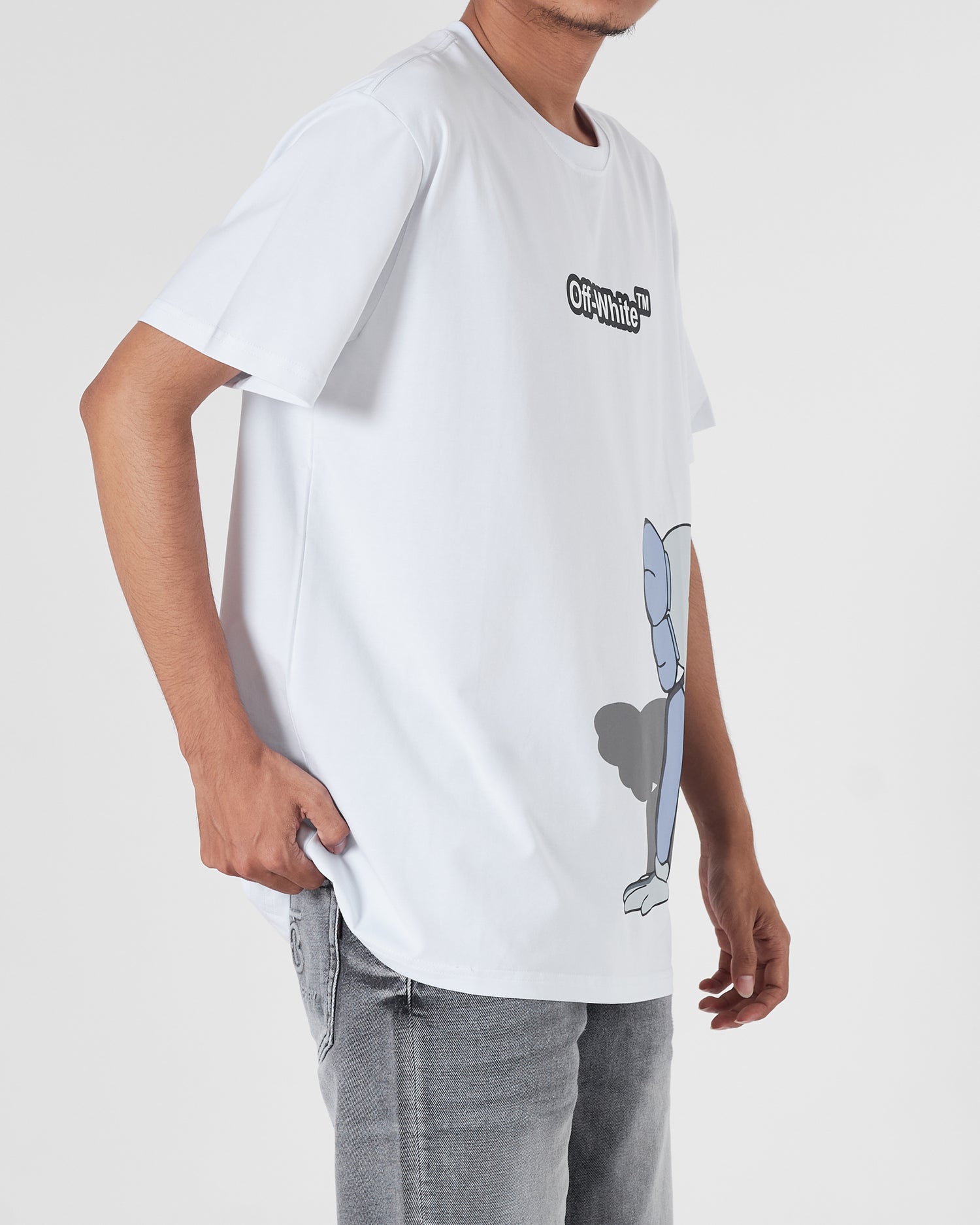 OW X Kaws Men White T-Shirt 15.90