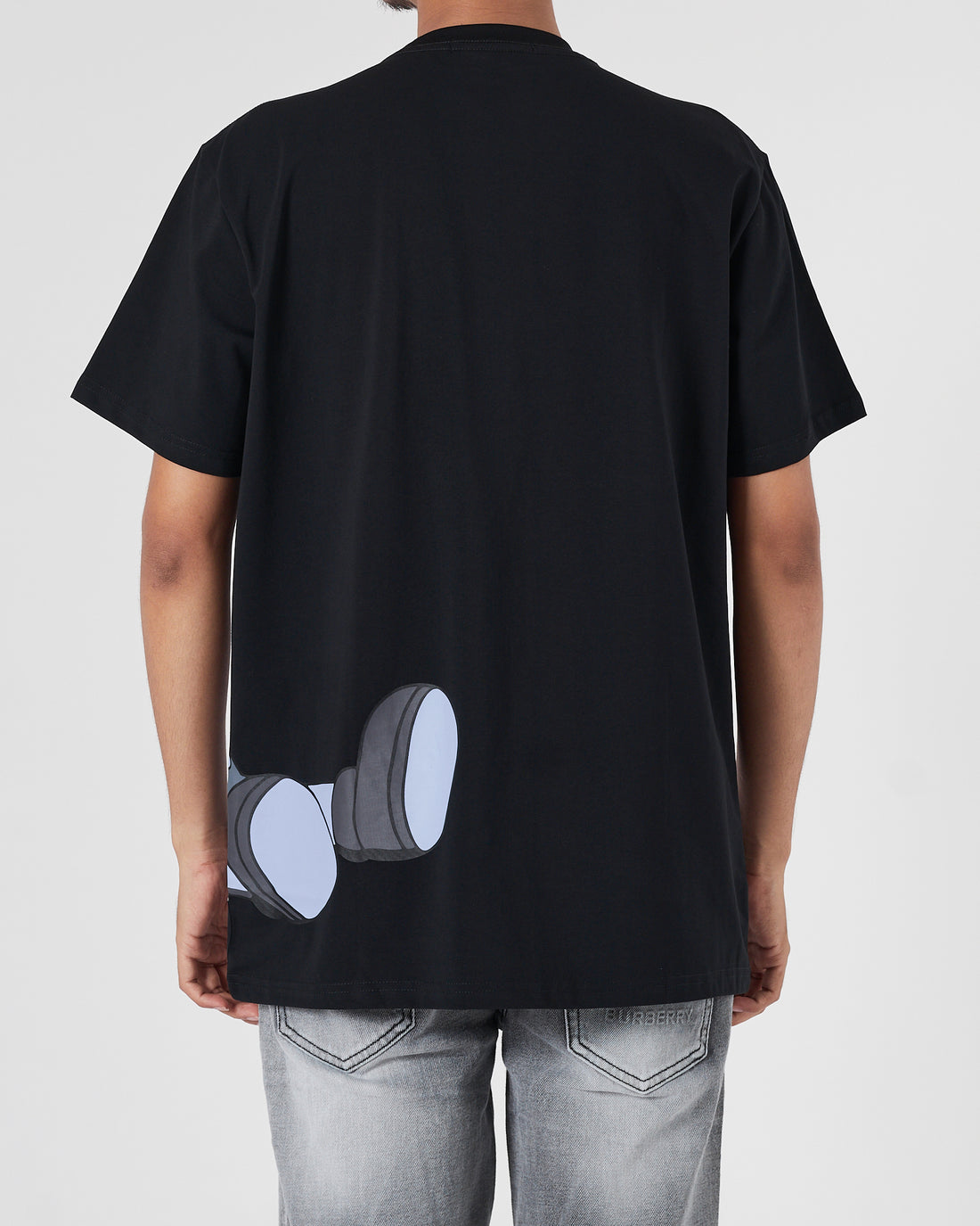 OW X Kaws Men Black T-Shirt 15.90