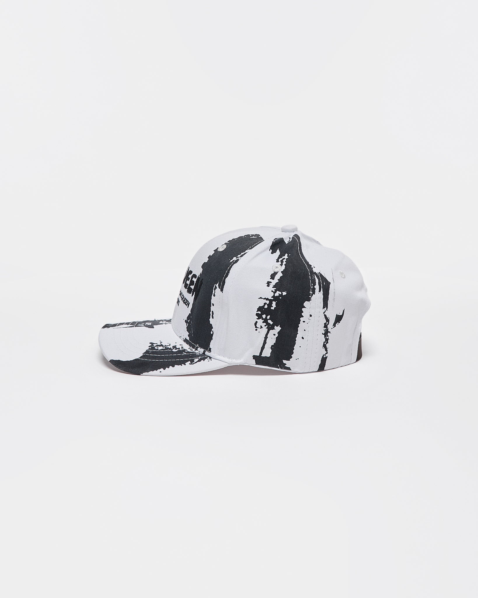 AMQ Ink Splash Black White Cap 12.90