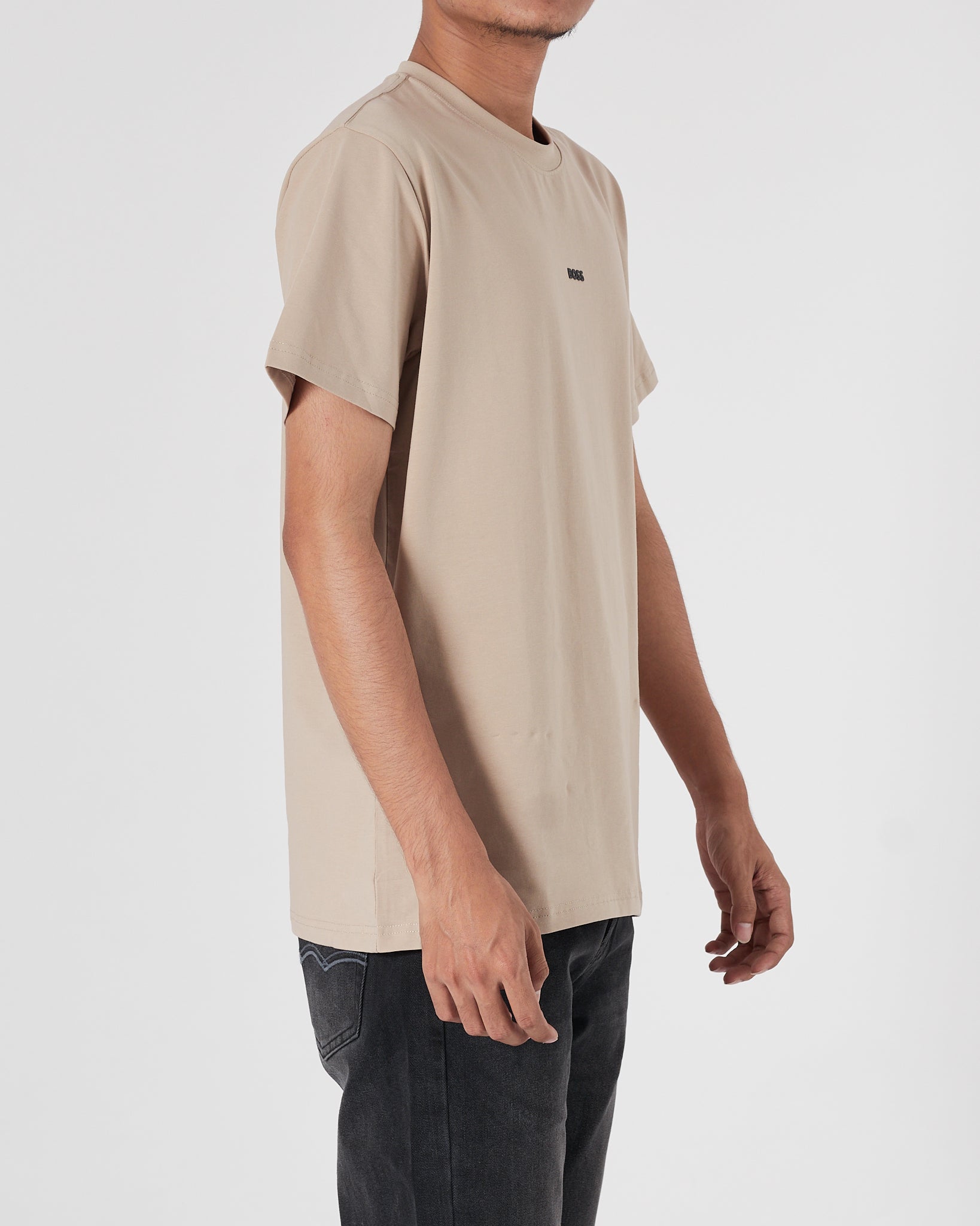 HUG Plain Color Men Men Light Brown T-Shirt 13.90