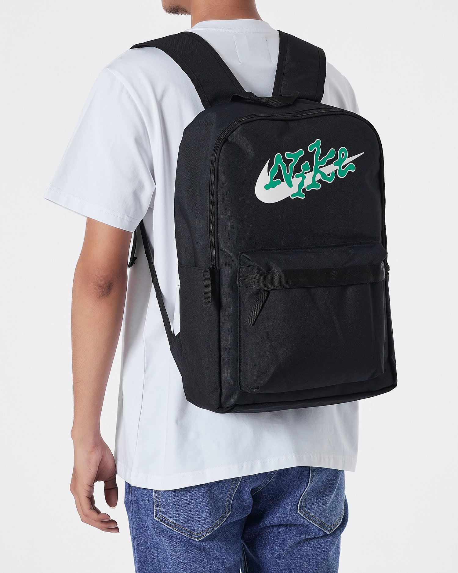 NIK Swooh Logo Printed Black Backpack 17.90