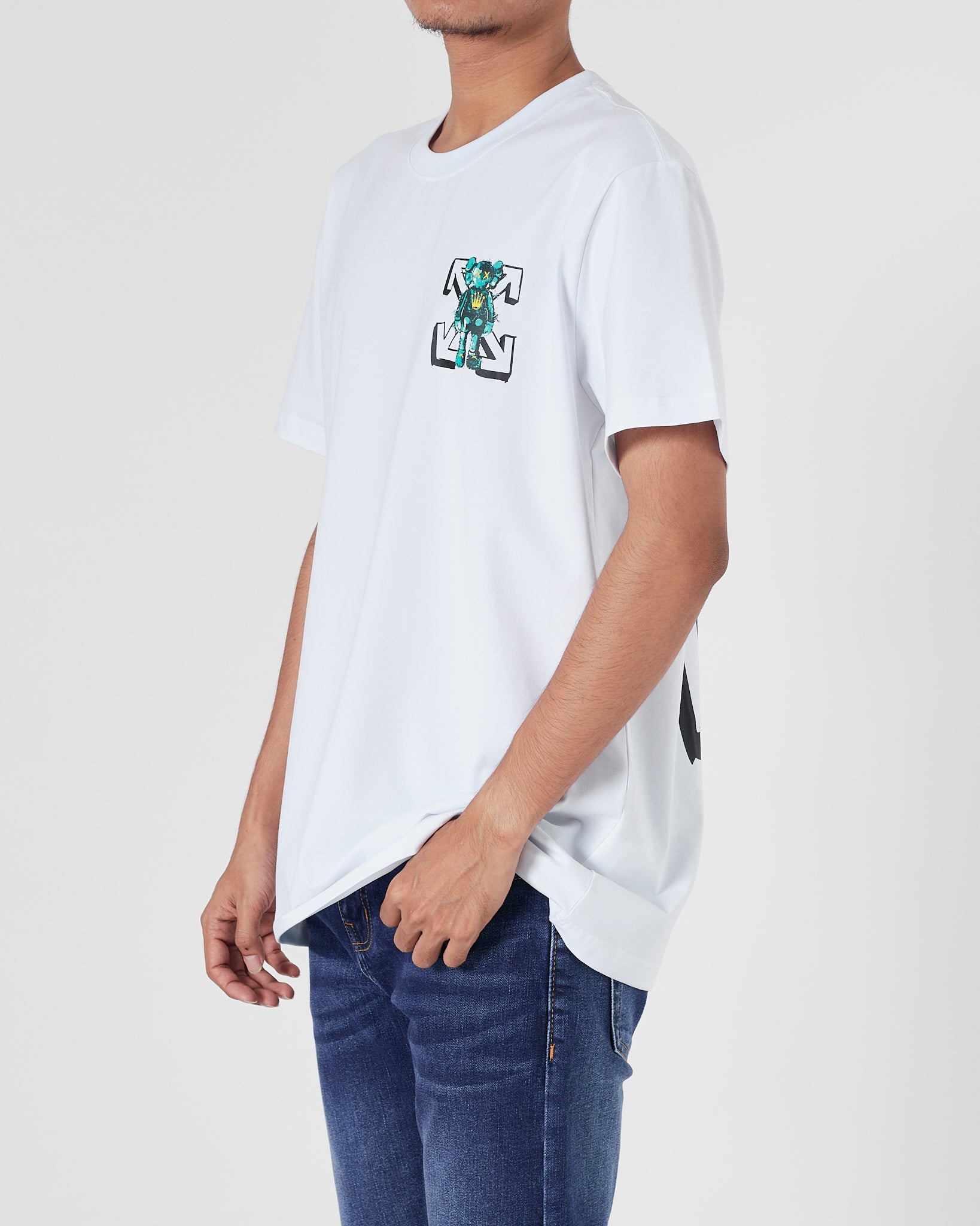 OW x Kaws Men White T-Shirt 15.90