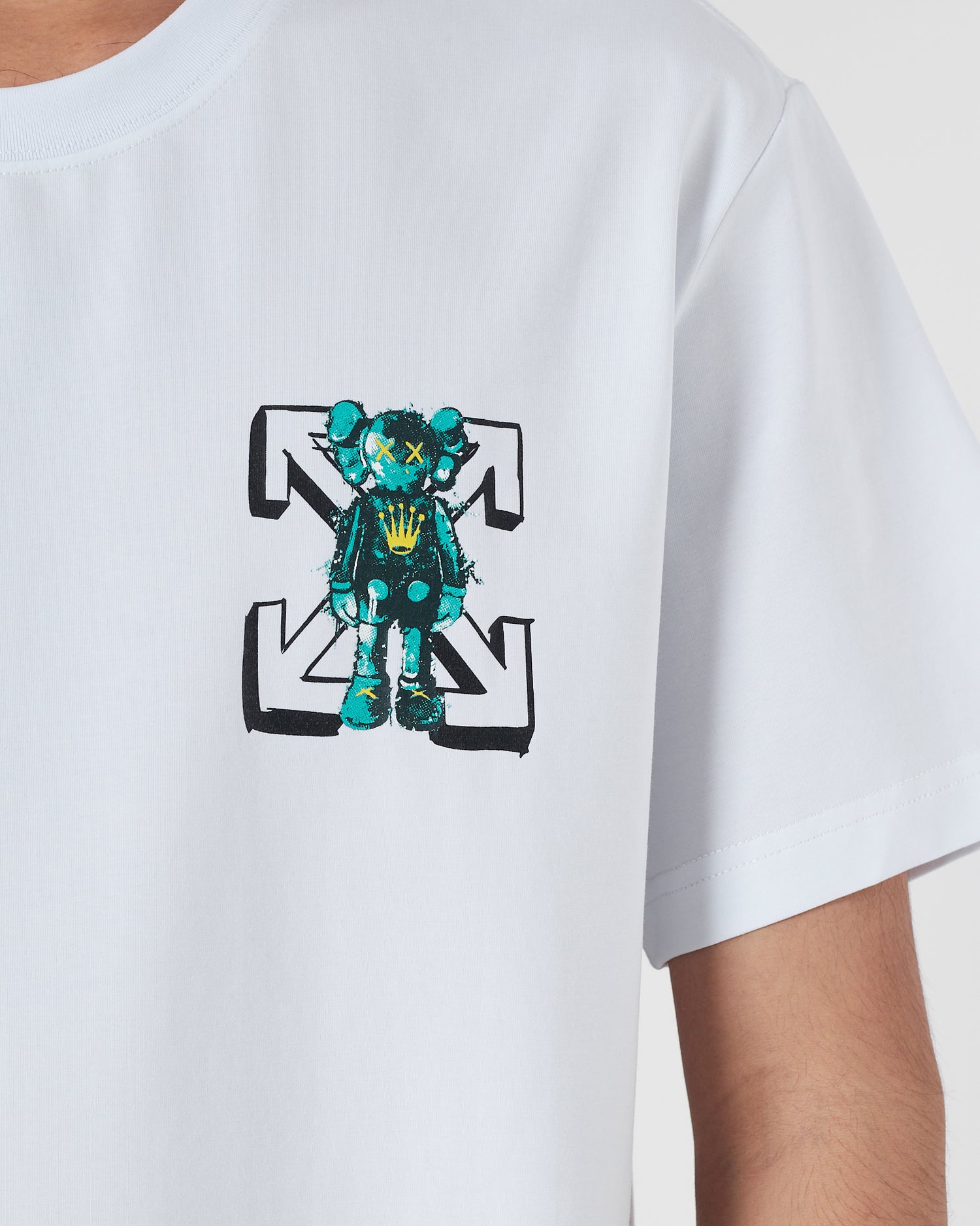 OW x Kaws Men White T-Shirt 15.90