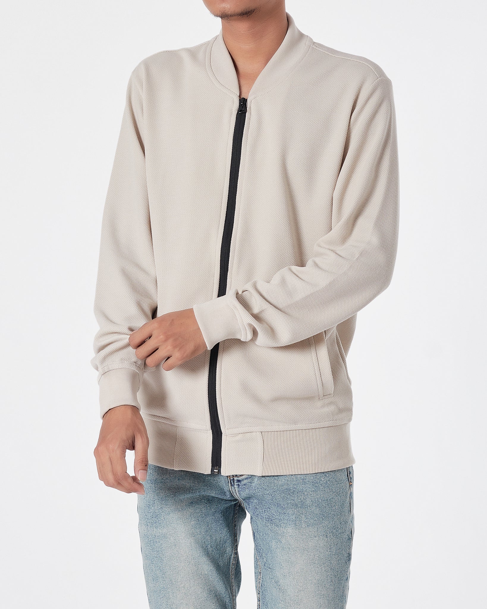 ZAR Plain Color Men Cream Jacket 19.90