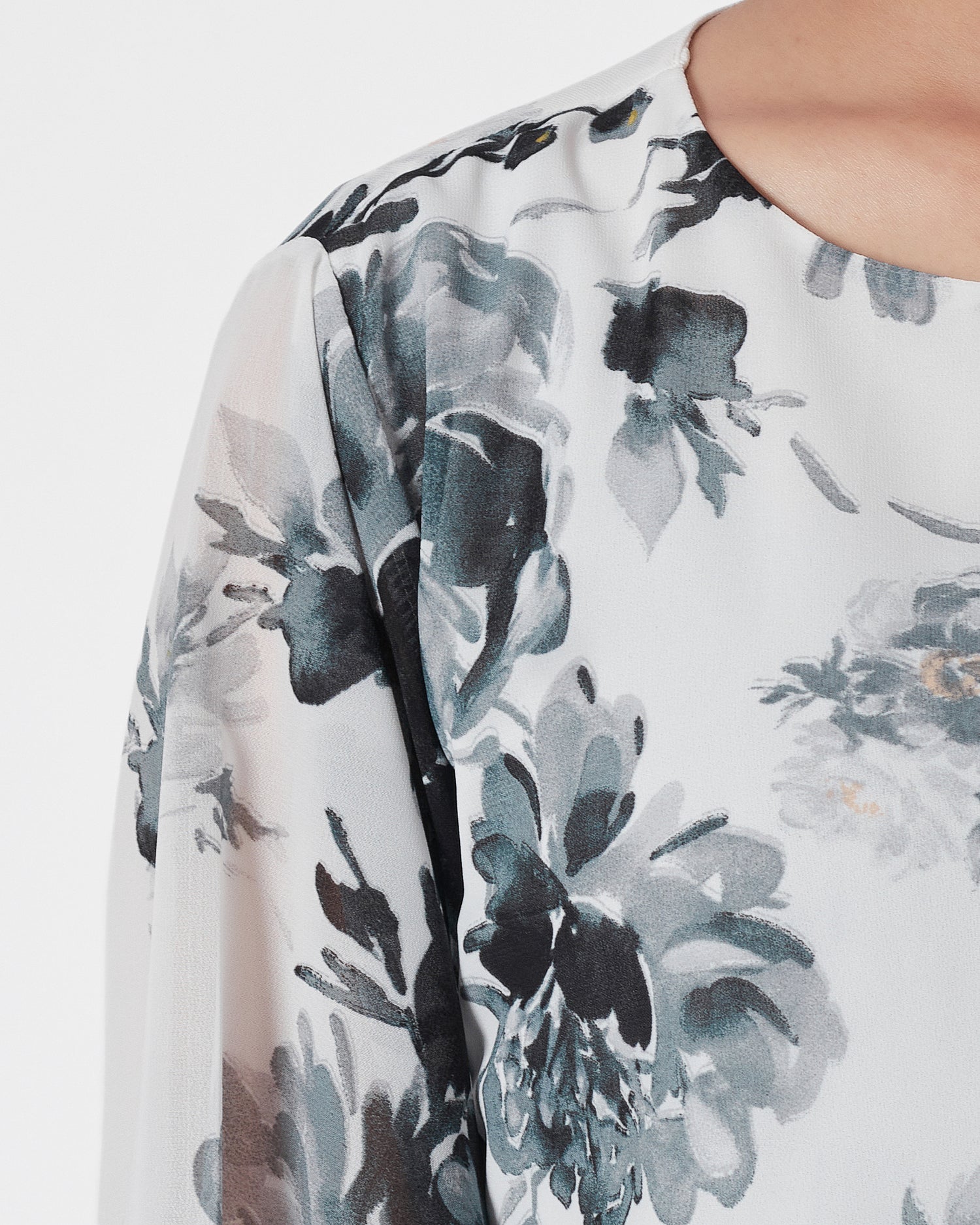 Floral Over Printed Lady  Shirts Long Sleeve 13.90