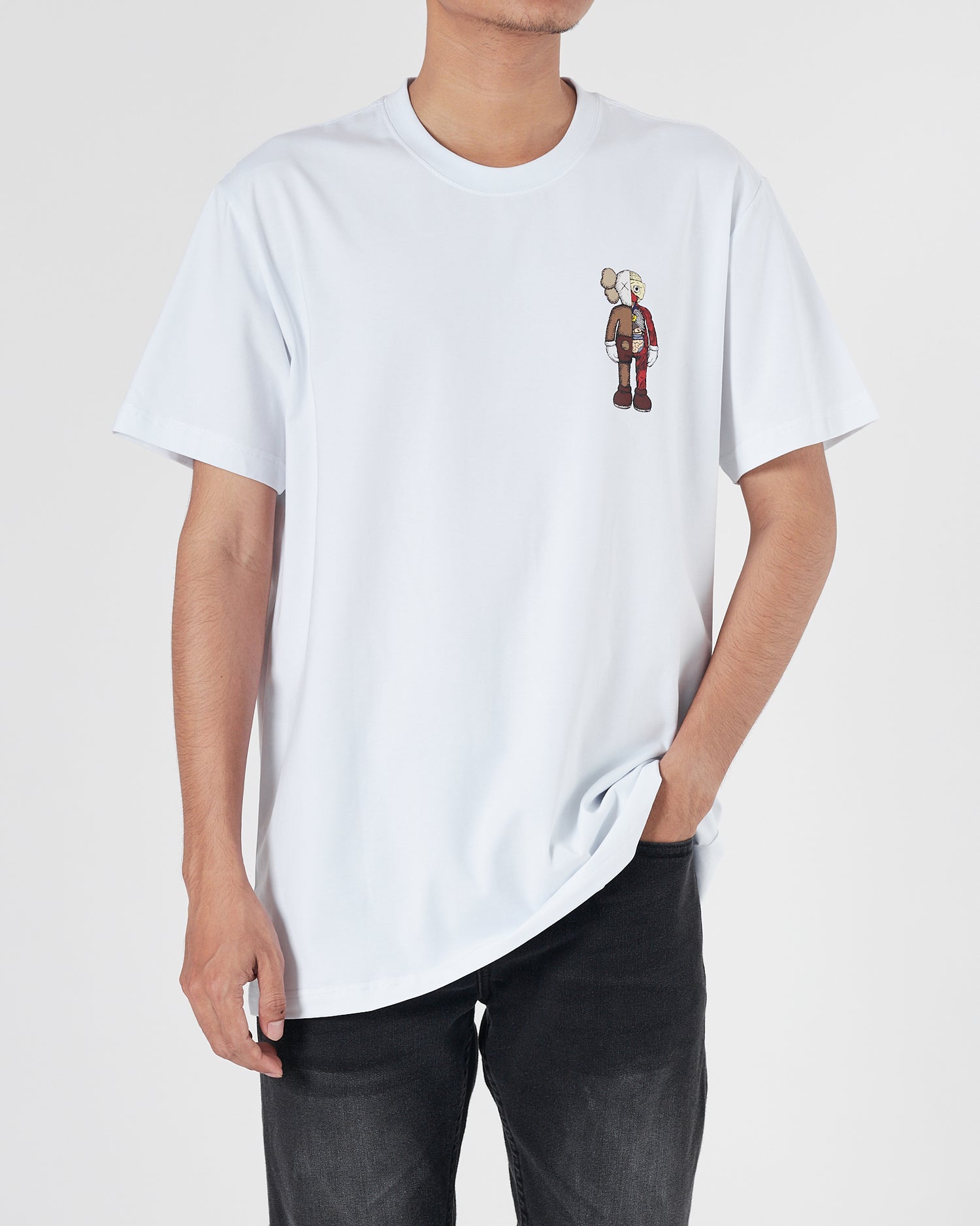 OW X Kaws Men White T-Shirt 15.90