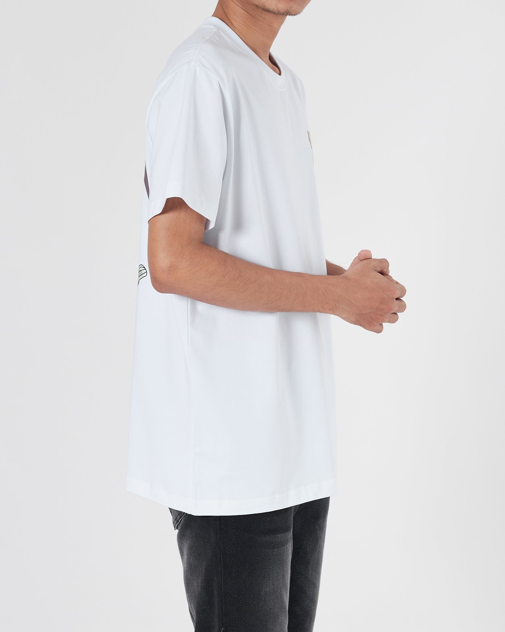 OW X Kaws Men White T-Shirt 15.90