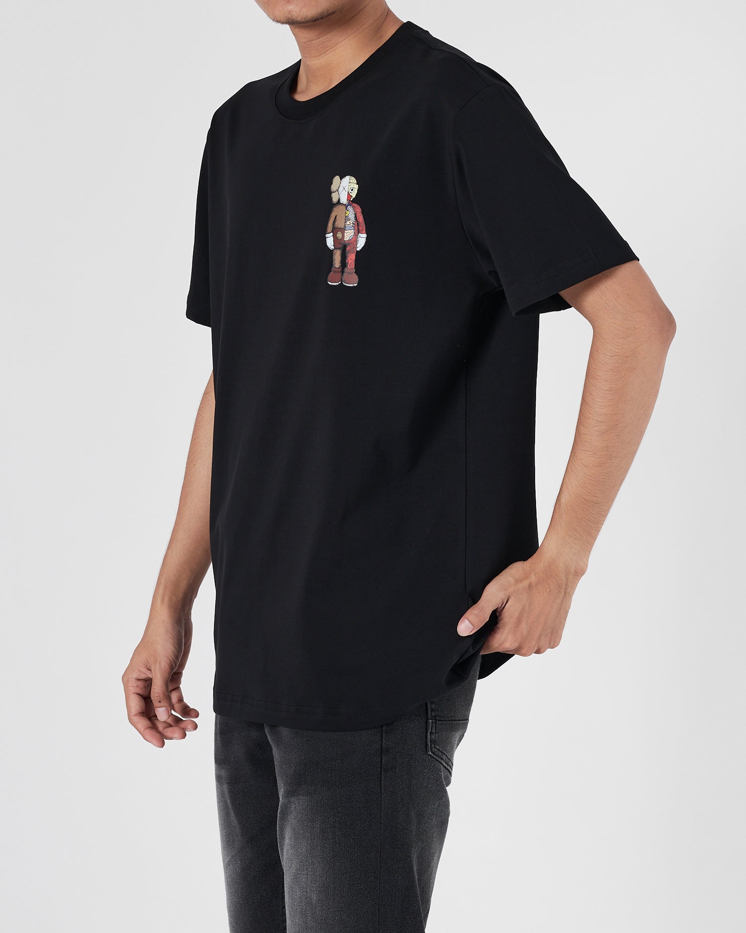 OW X Kaws Men Black T-Shirt 15.90