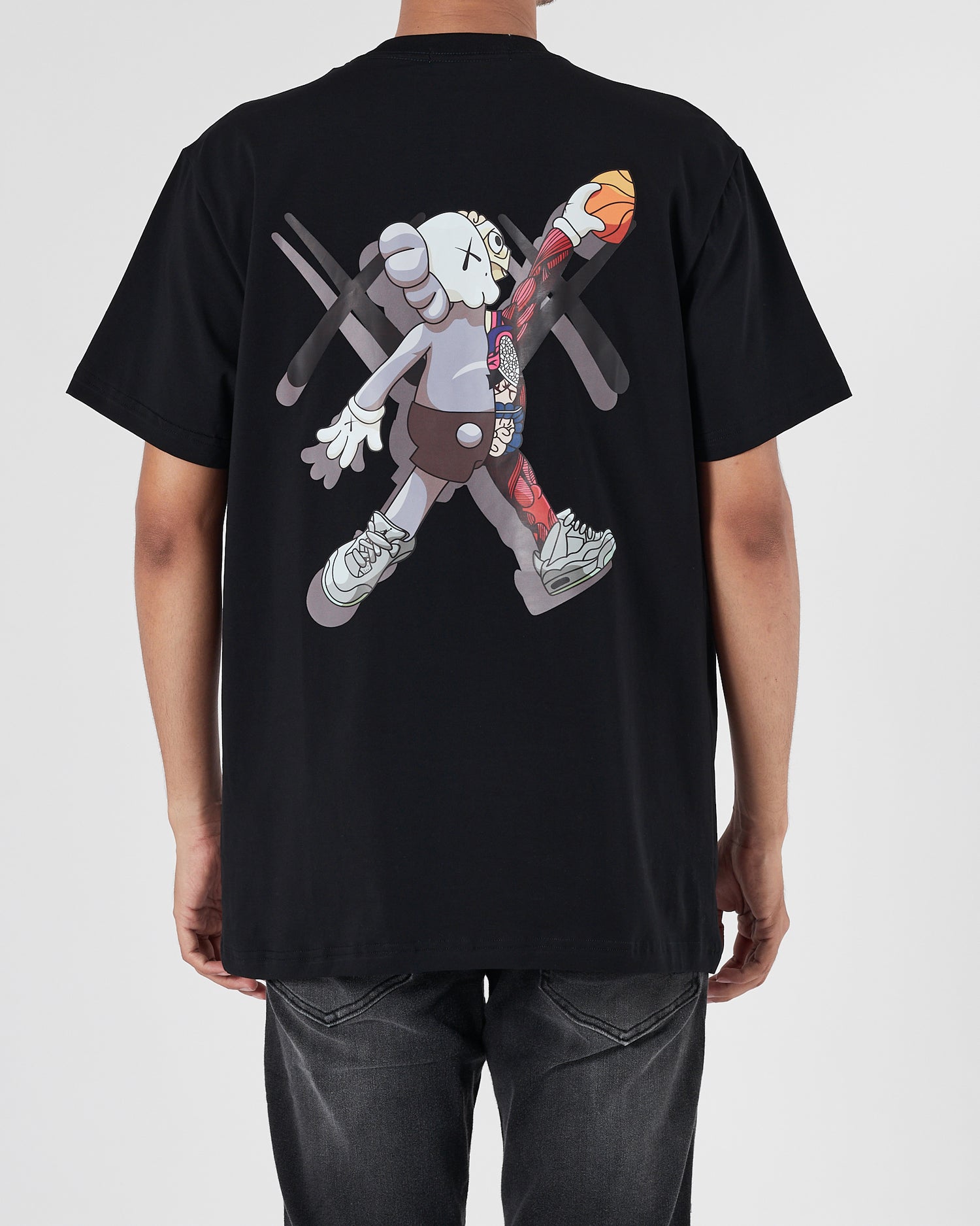 OW X Kaws Men Black T-Shirt 15.90