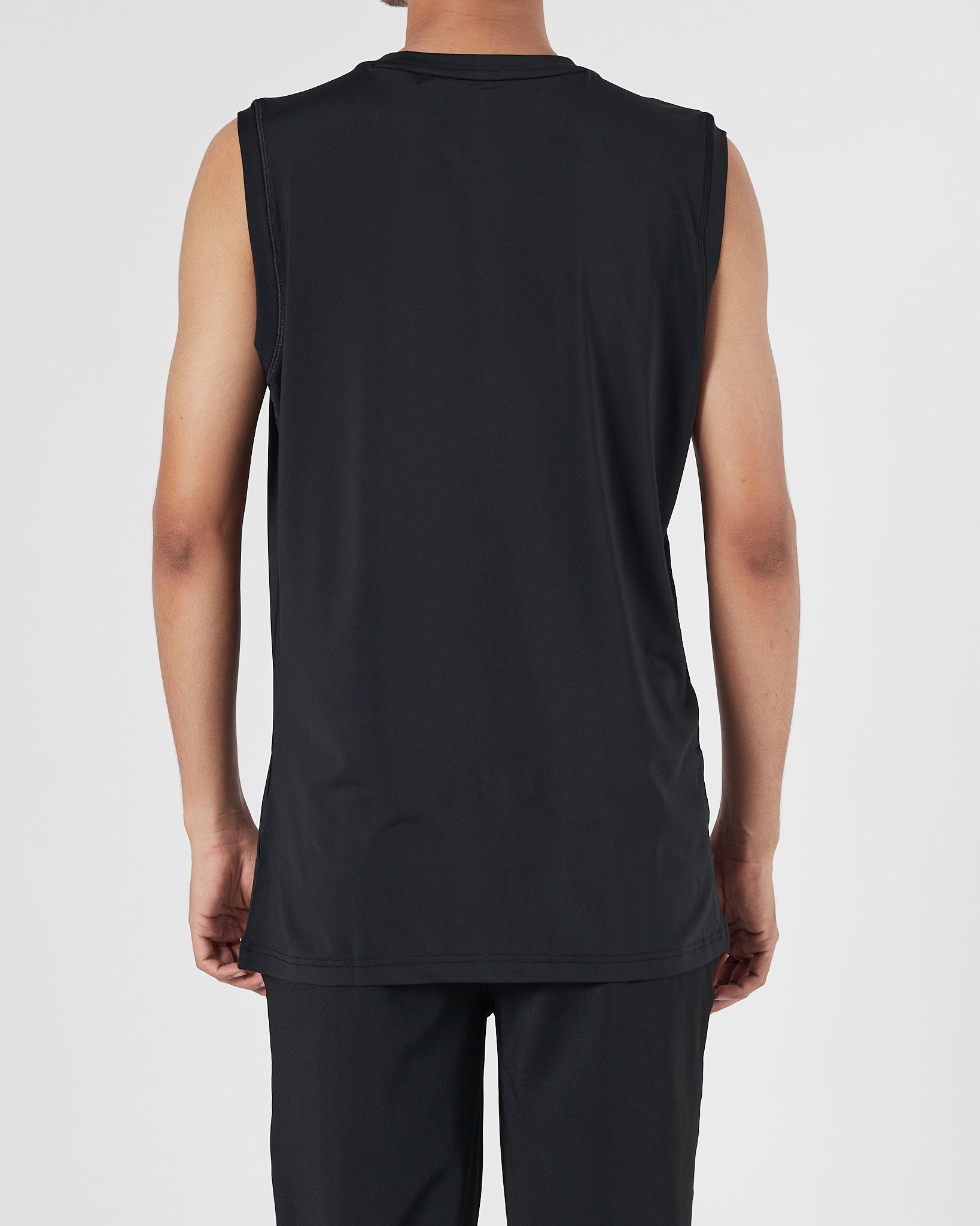 NIK Swooh Light Weight Men Black Sport Tank Top 11.90