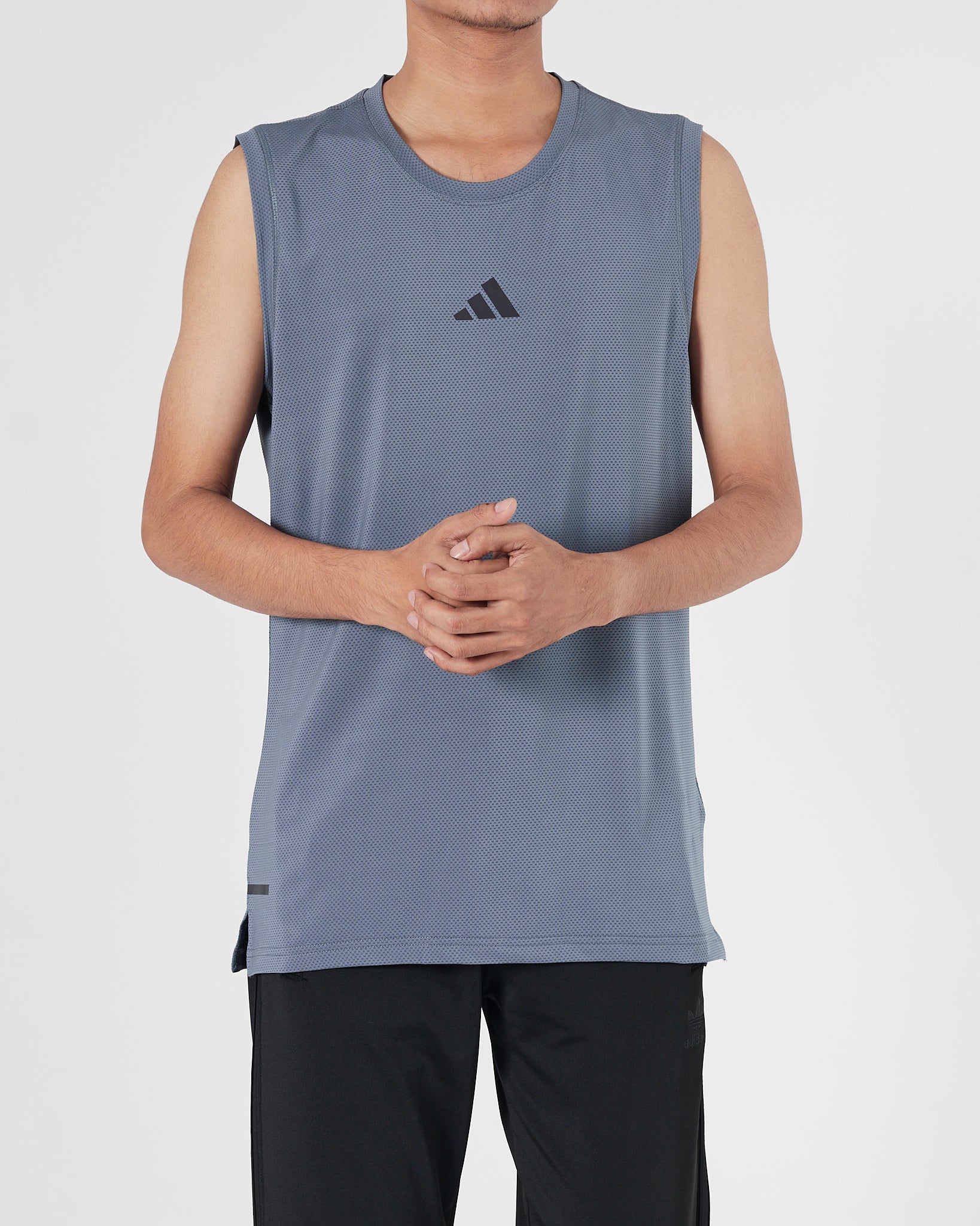 ADI Hologram Logo Men Grey Sport Tank Top 11.90