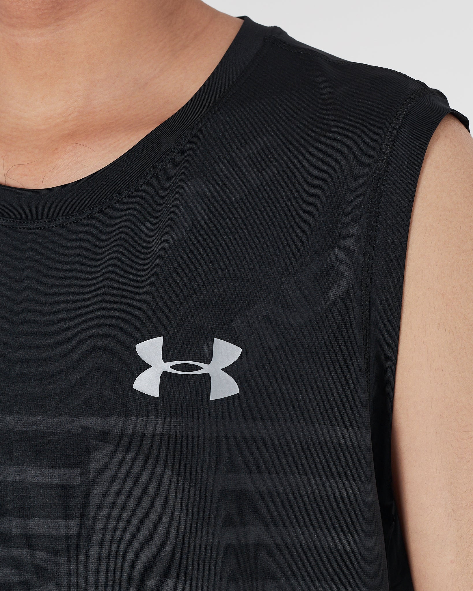 UA Men Black Sport Tank Top 11.90