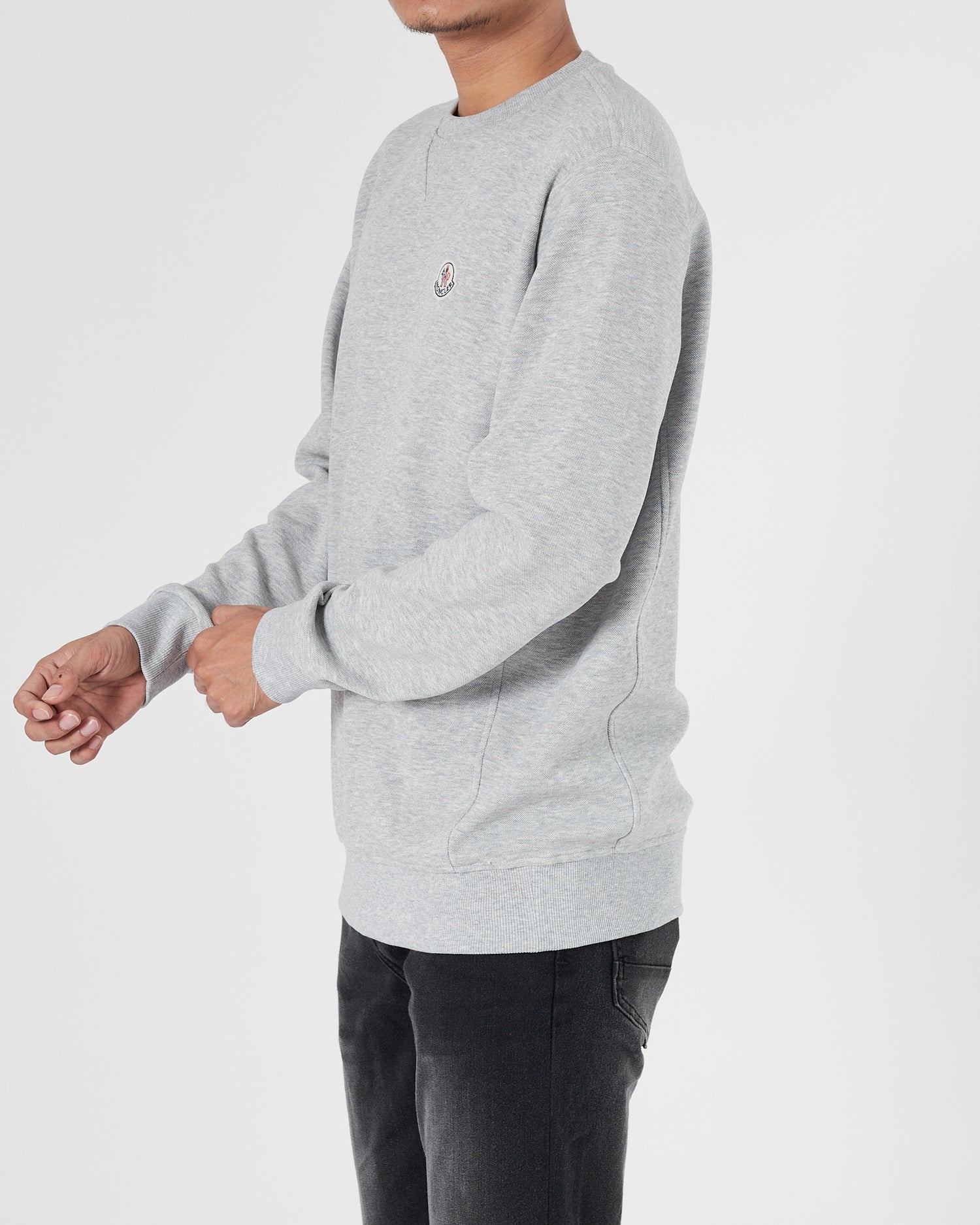 MON Men Grey Sweater 22.90