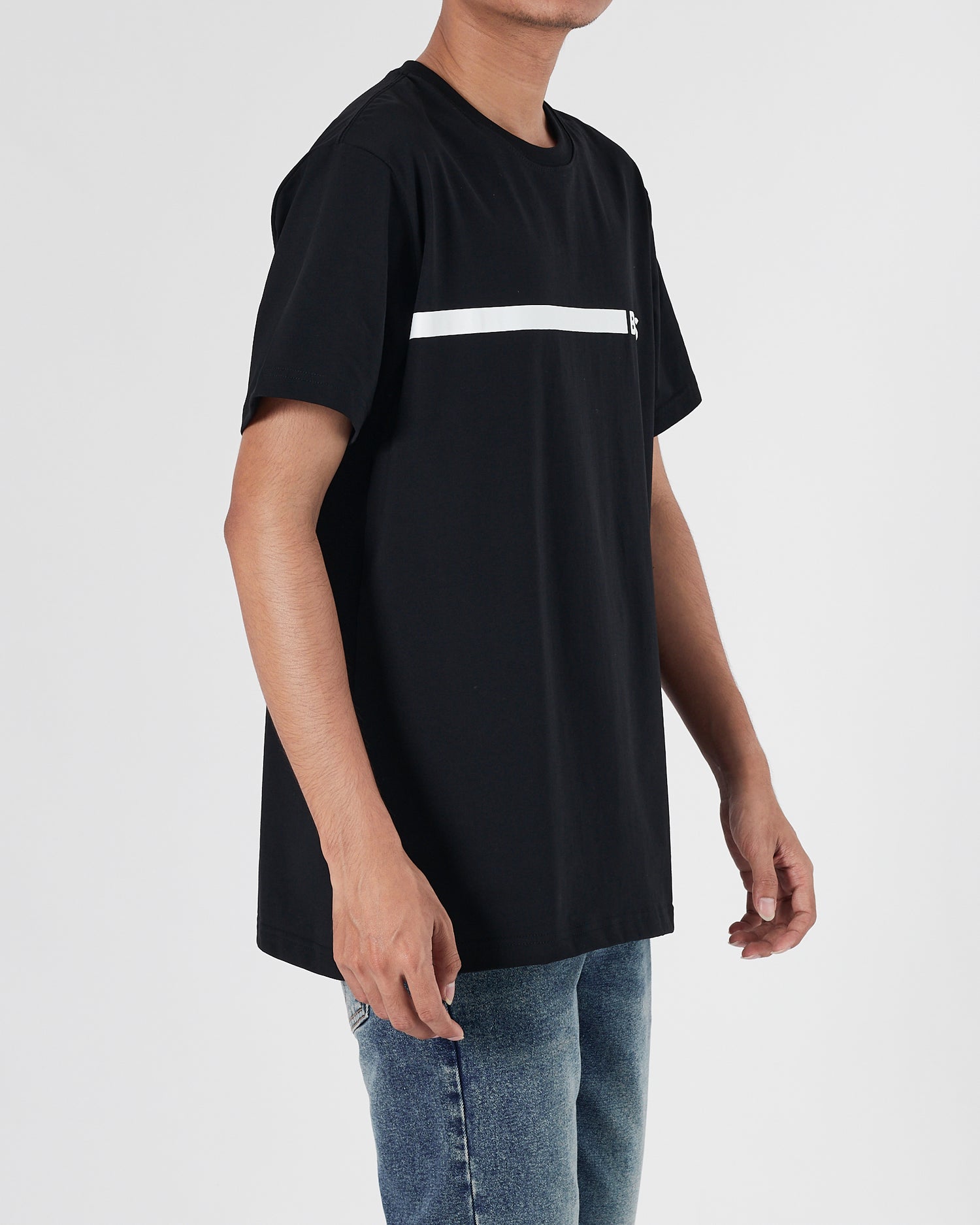 HUG Stripes Logo Men Black T-Shirt 15.90