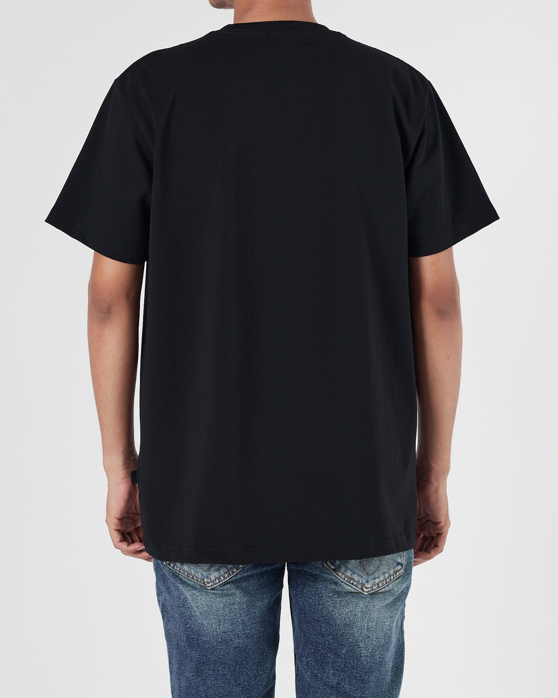 HUG Stripes Logo Men Black T-Shirt 15.90