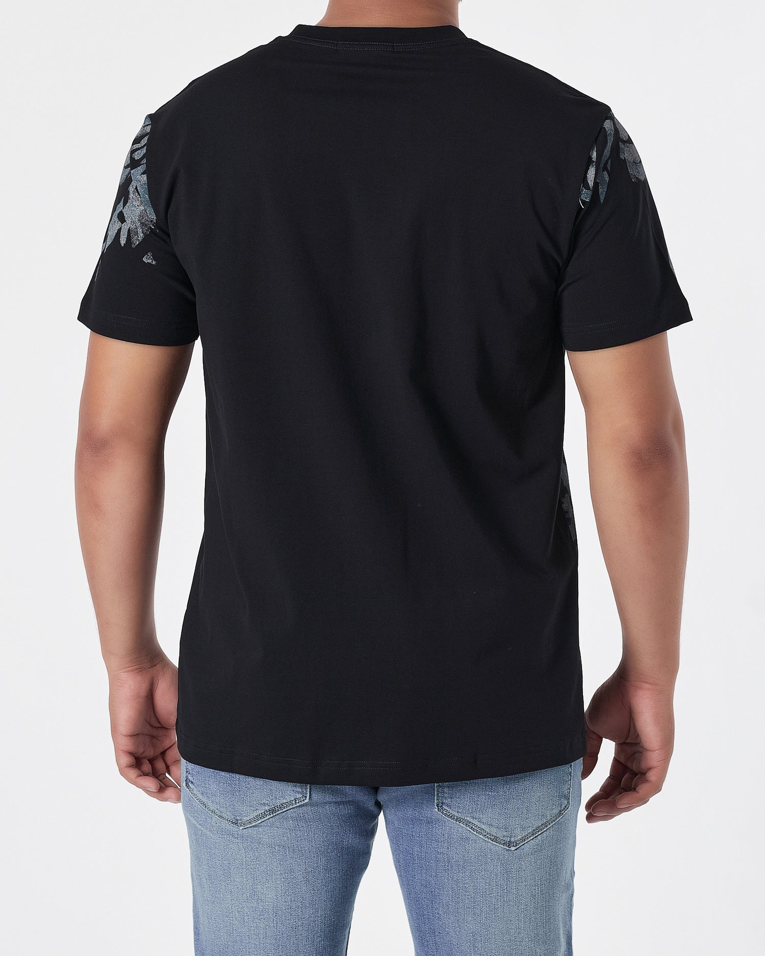 LV Logo Printed Men Black T-Shirt 16.90