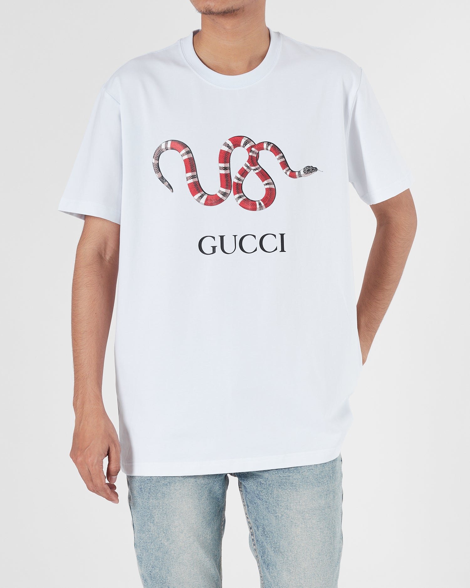 GUC Snake Printed Men White T-Shirt 16.90