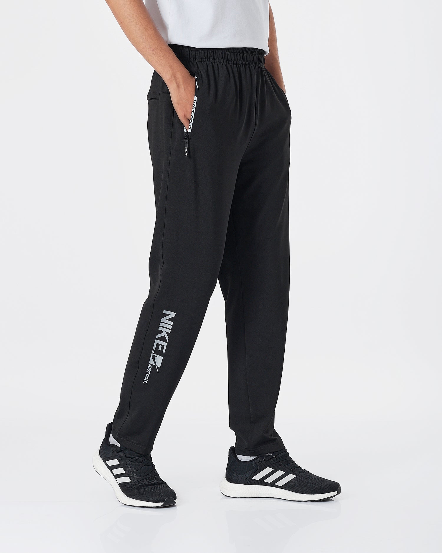 NIK Logo Vertical Men Black Track Pants 16.90