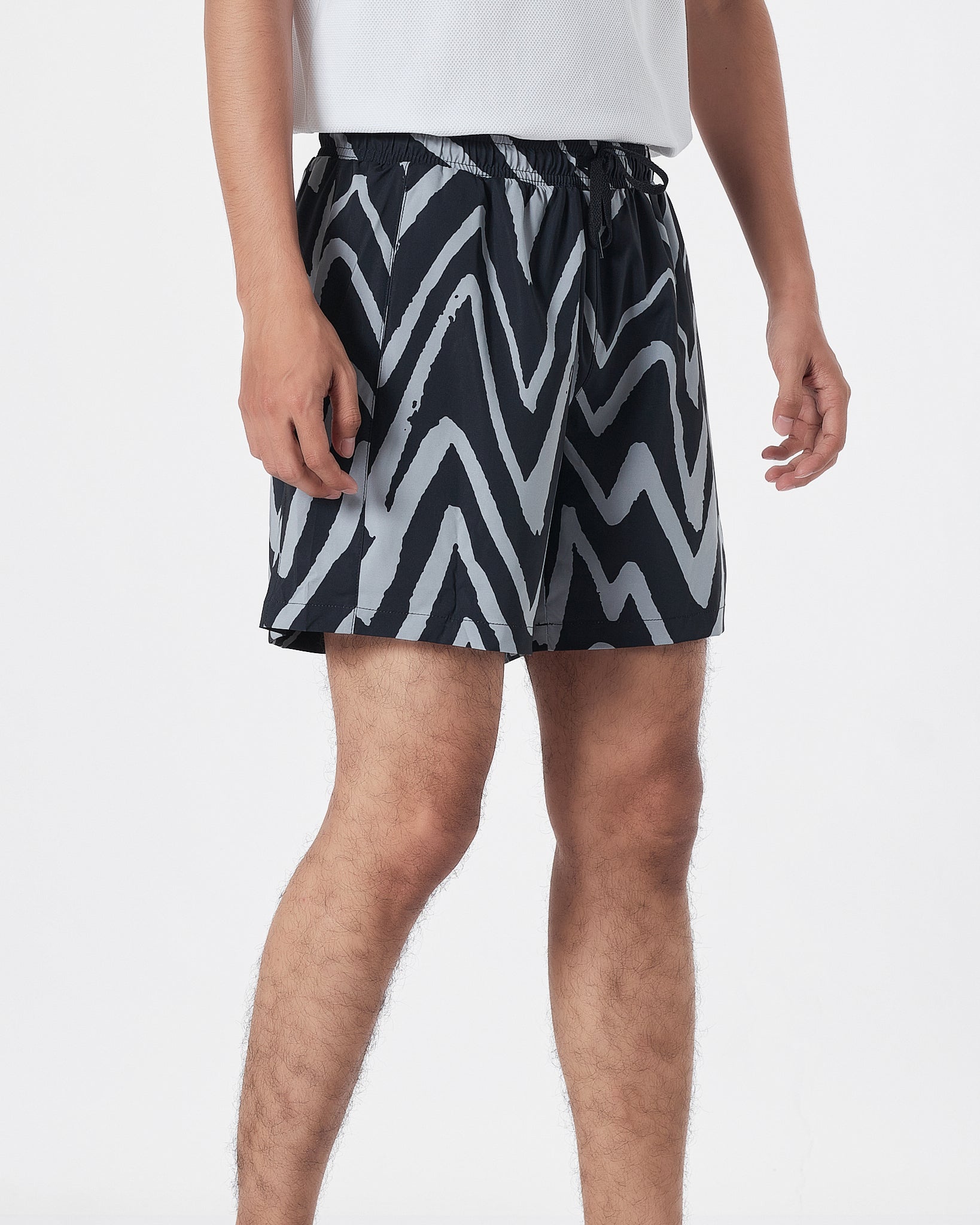 ZAR Wavy Pattern Men Short Swimwear 14.50