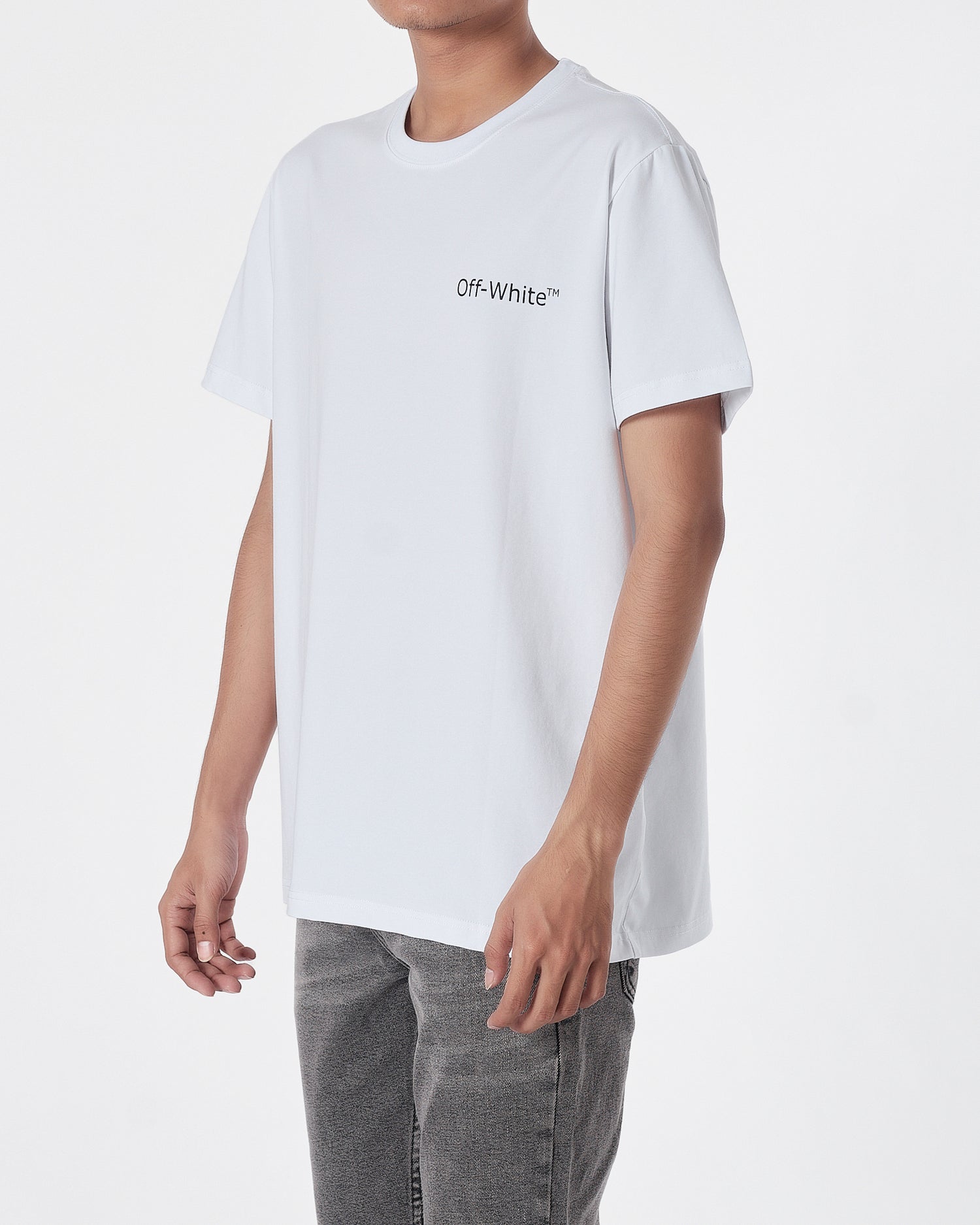 OW Moon Arrow Skate Men White T-Shirt 16.90