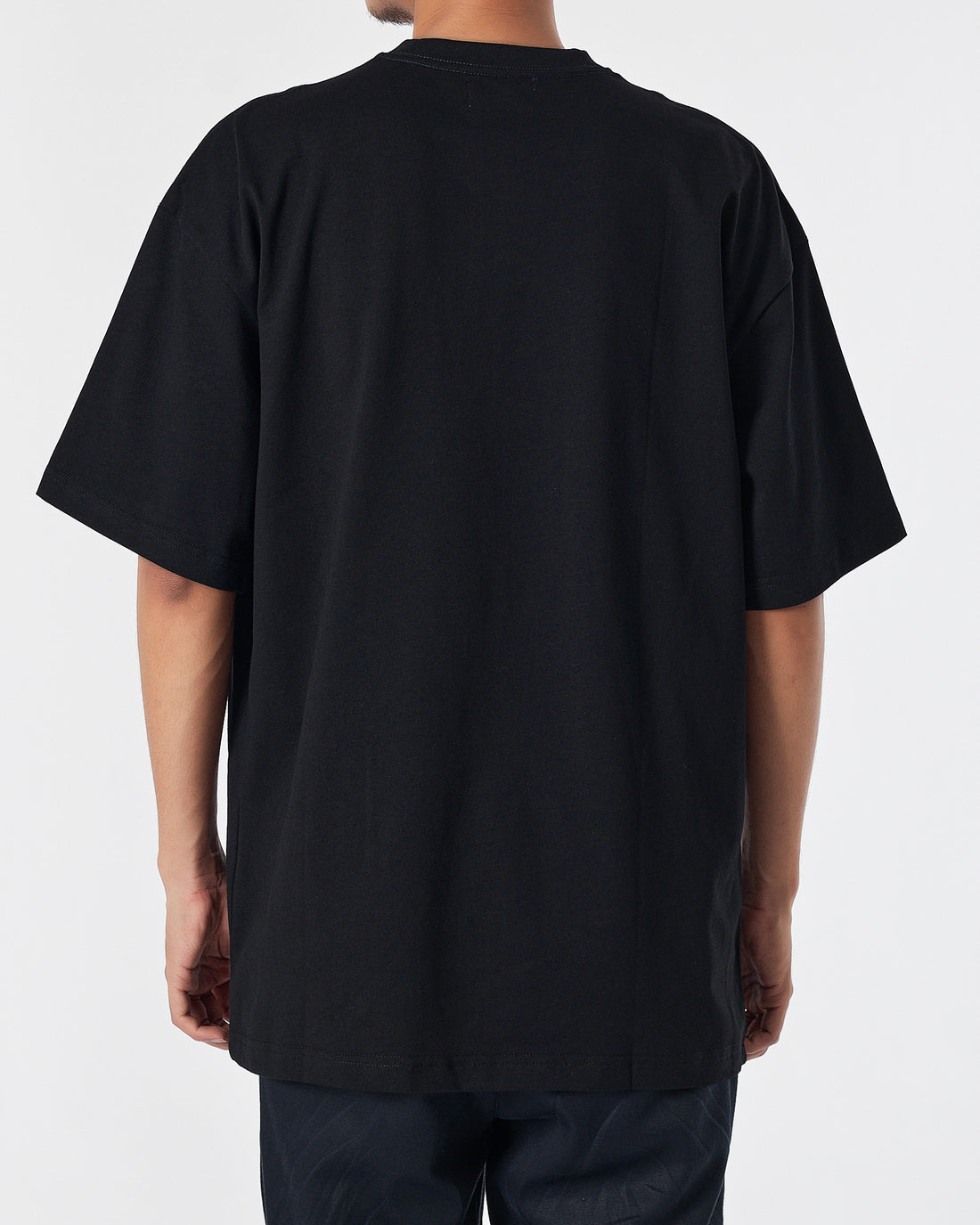 KEN Flower Embroidered Men Black T-Shirt 17.90