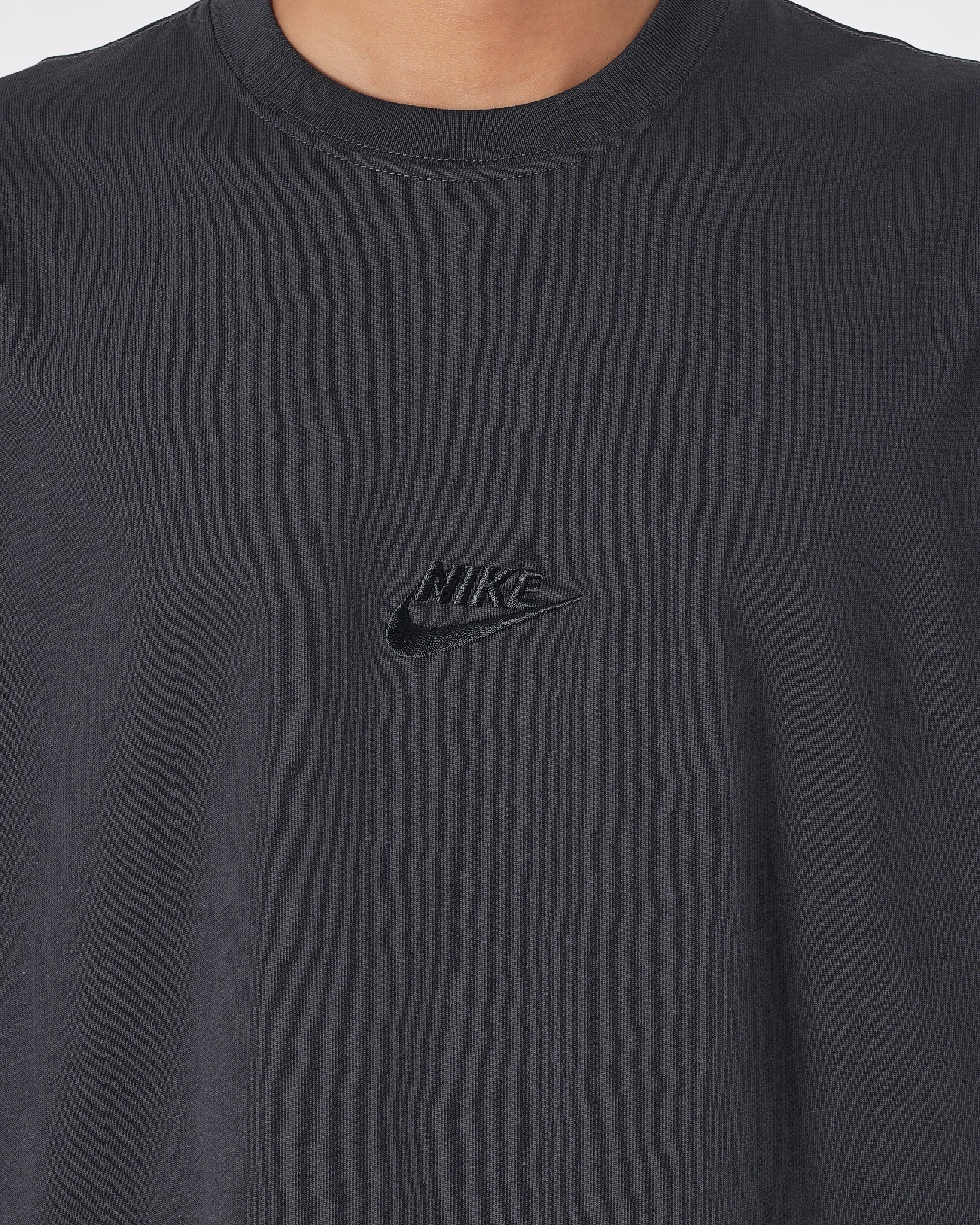NIK Logo Embroidered Men Dark Grey T-Shirt 16.90