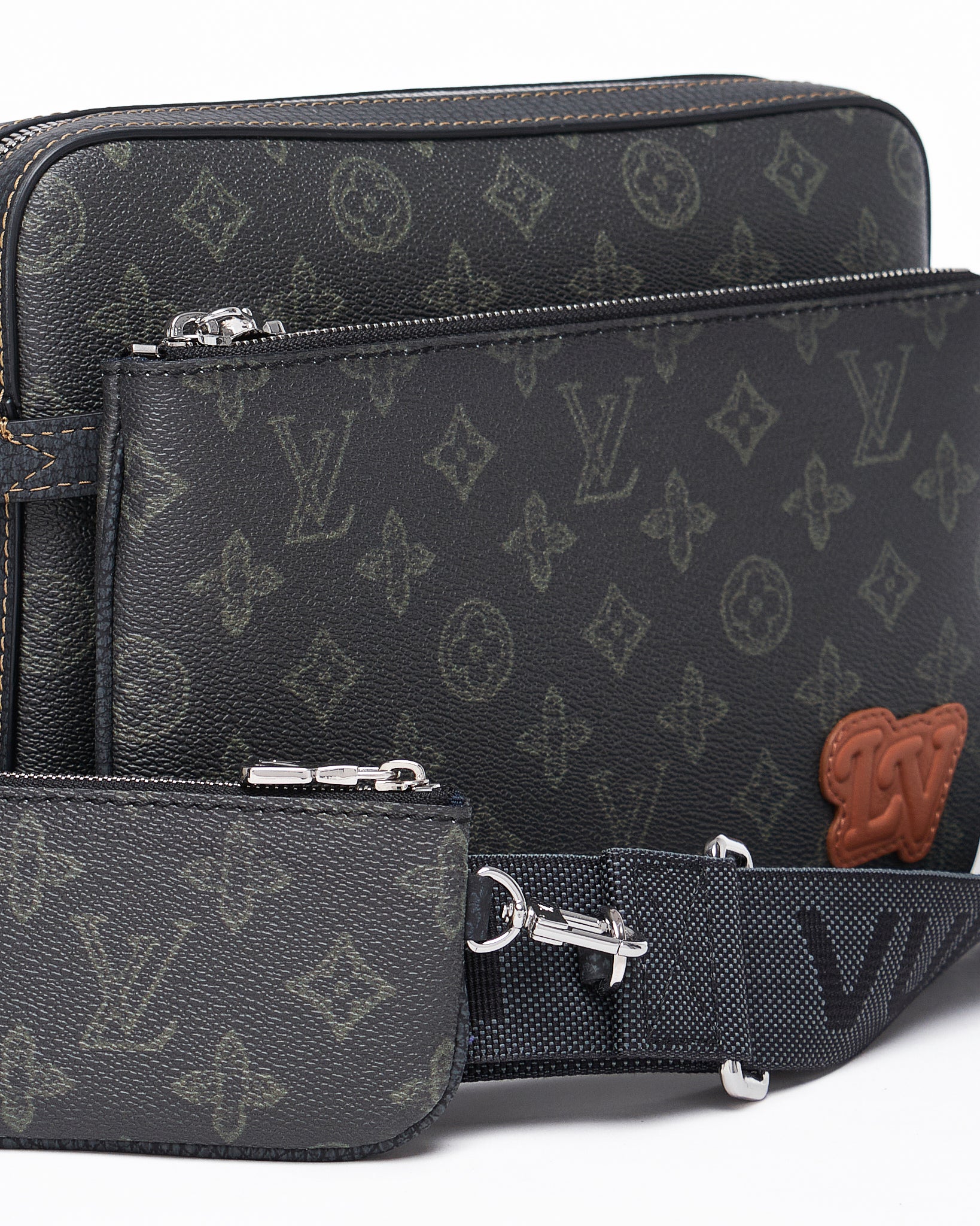 Clutch bag lv man hot sale