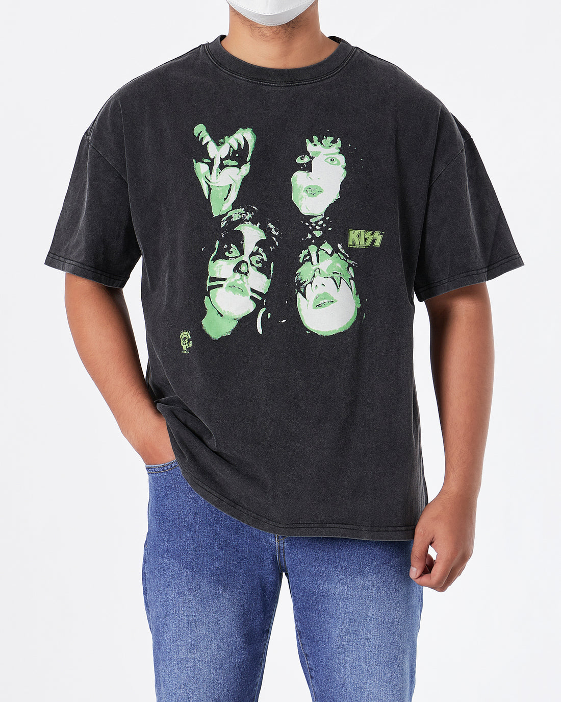 WTL Four Green Face Printed Men Black T-Shirt 19.90
