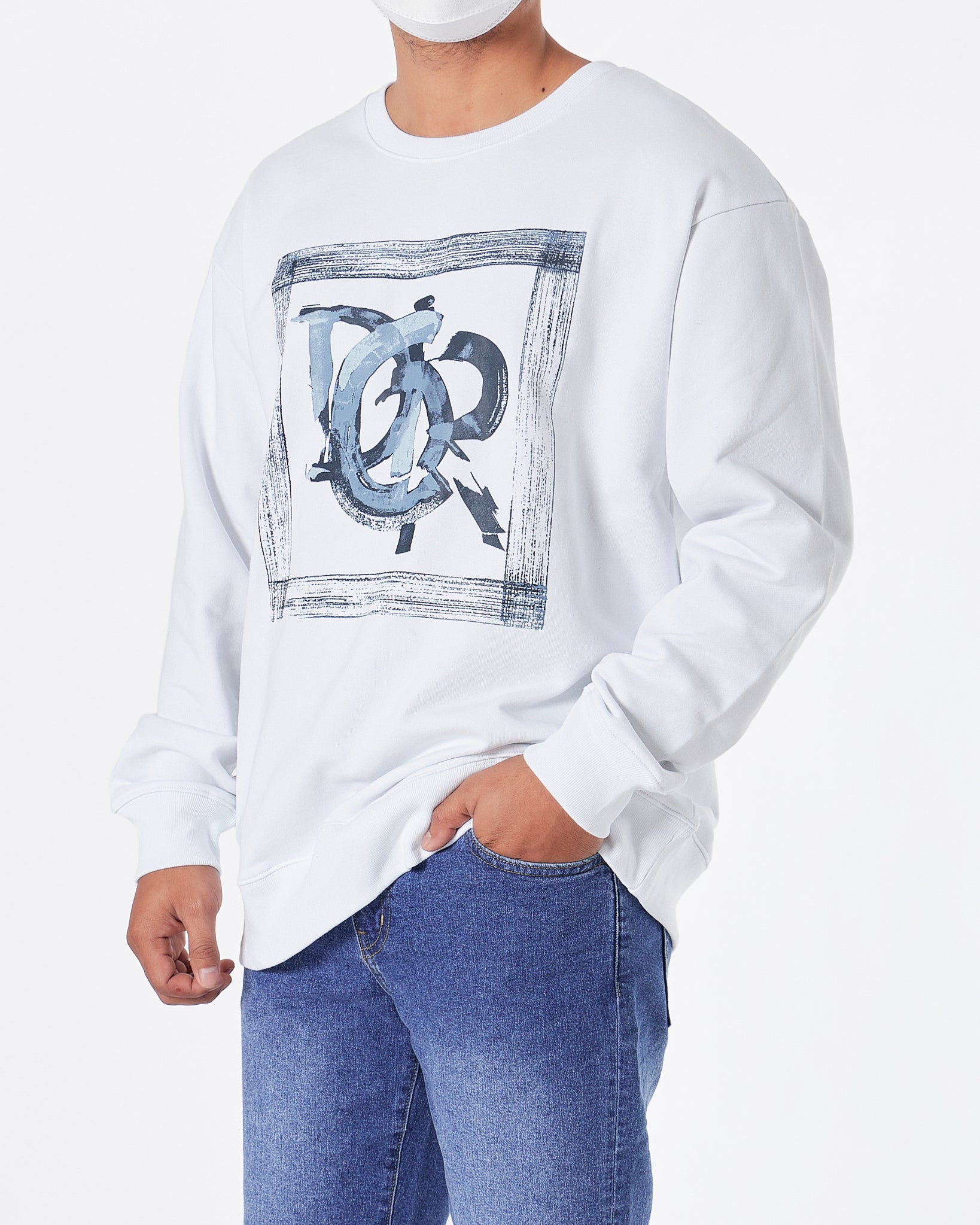 CD Gallery Art Logo Printed Men White Sweater 30.90