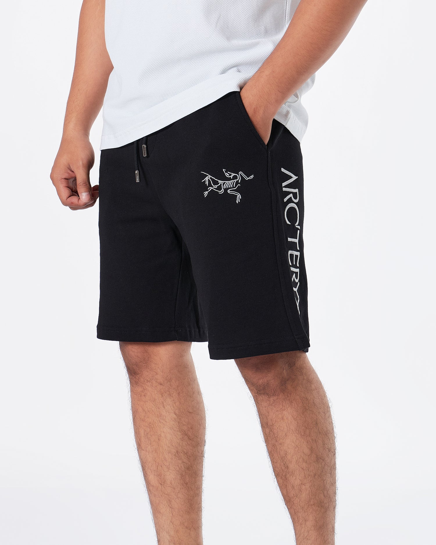 ARC Logo Embroidered Men Black Shorts 24.90