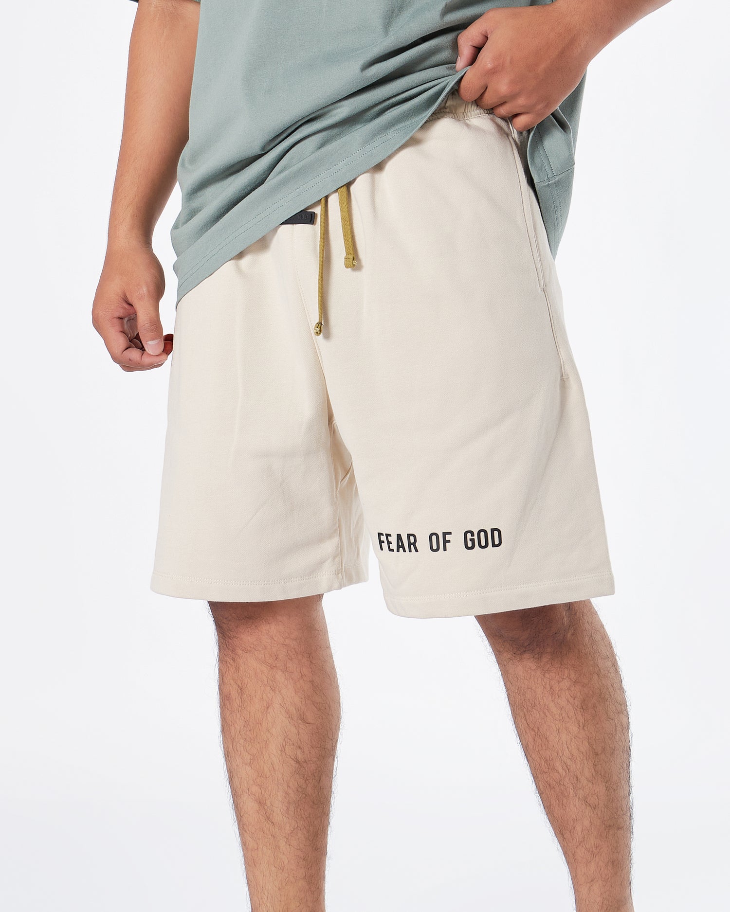 ESS Fear Of God Men Cream Shorts 22.90