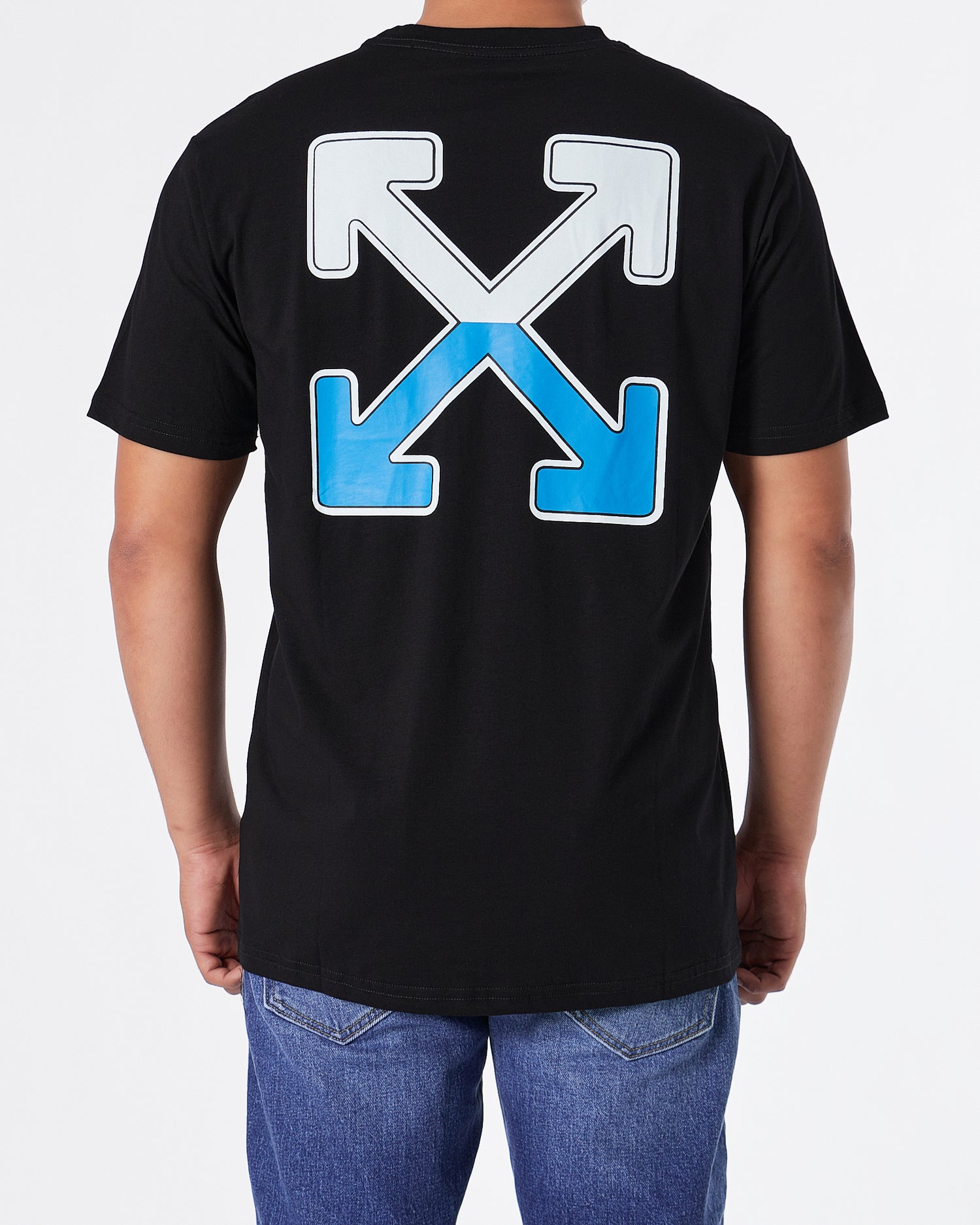 OW Cross Arrow Back Printed Men Black T-Shirt 19.90