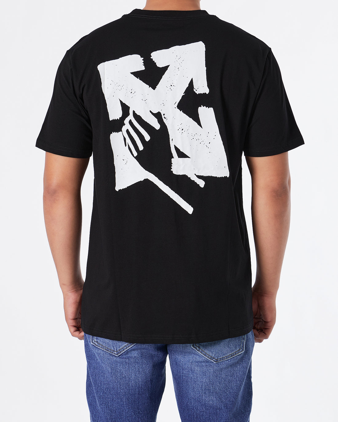 OW Cross Arrow Back Printed Men Black T-Shirt 20.90