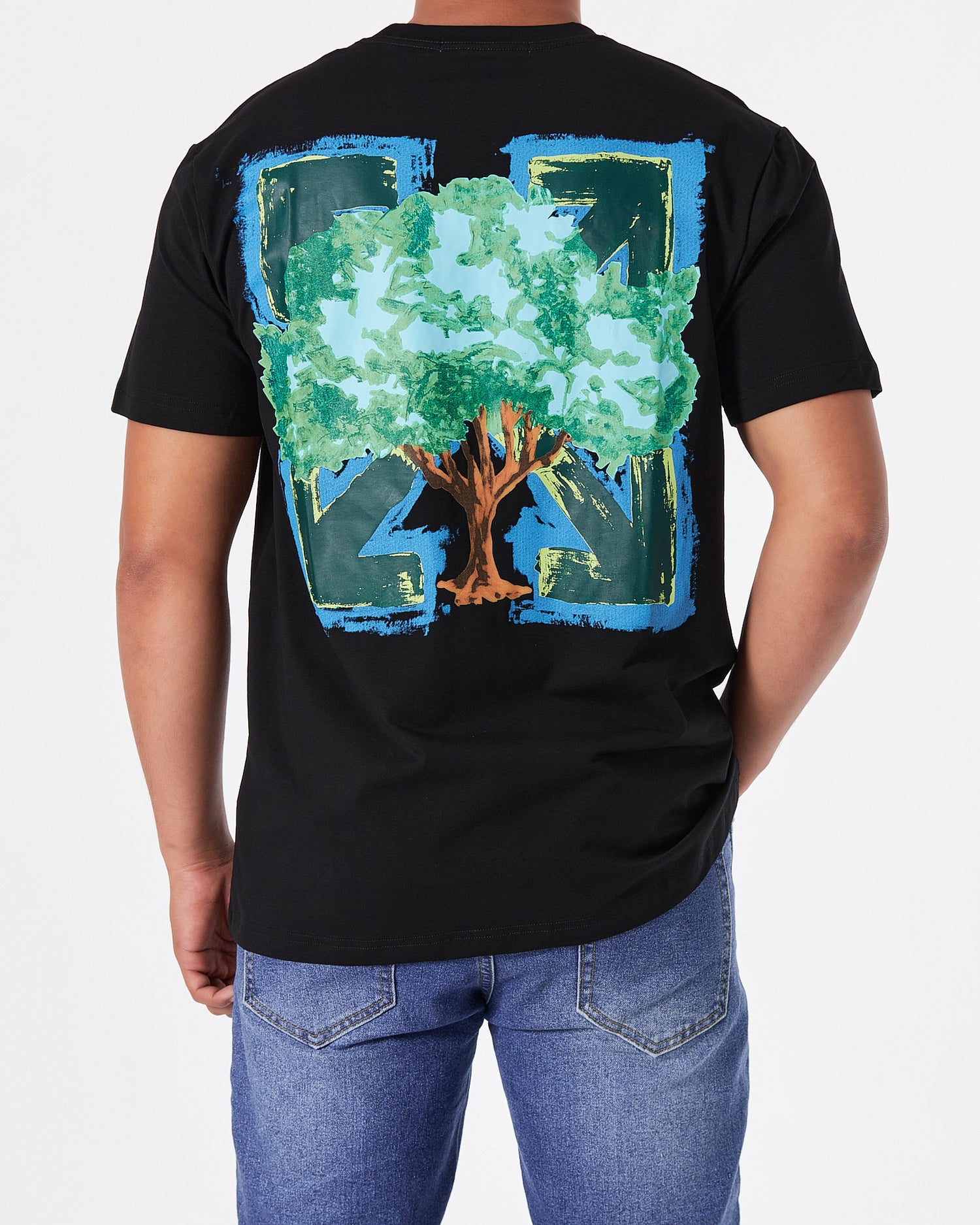 OW Arrow Tree Painting Men Black T-Shirt 17.90